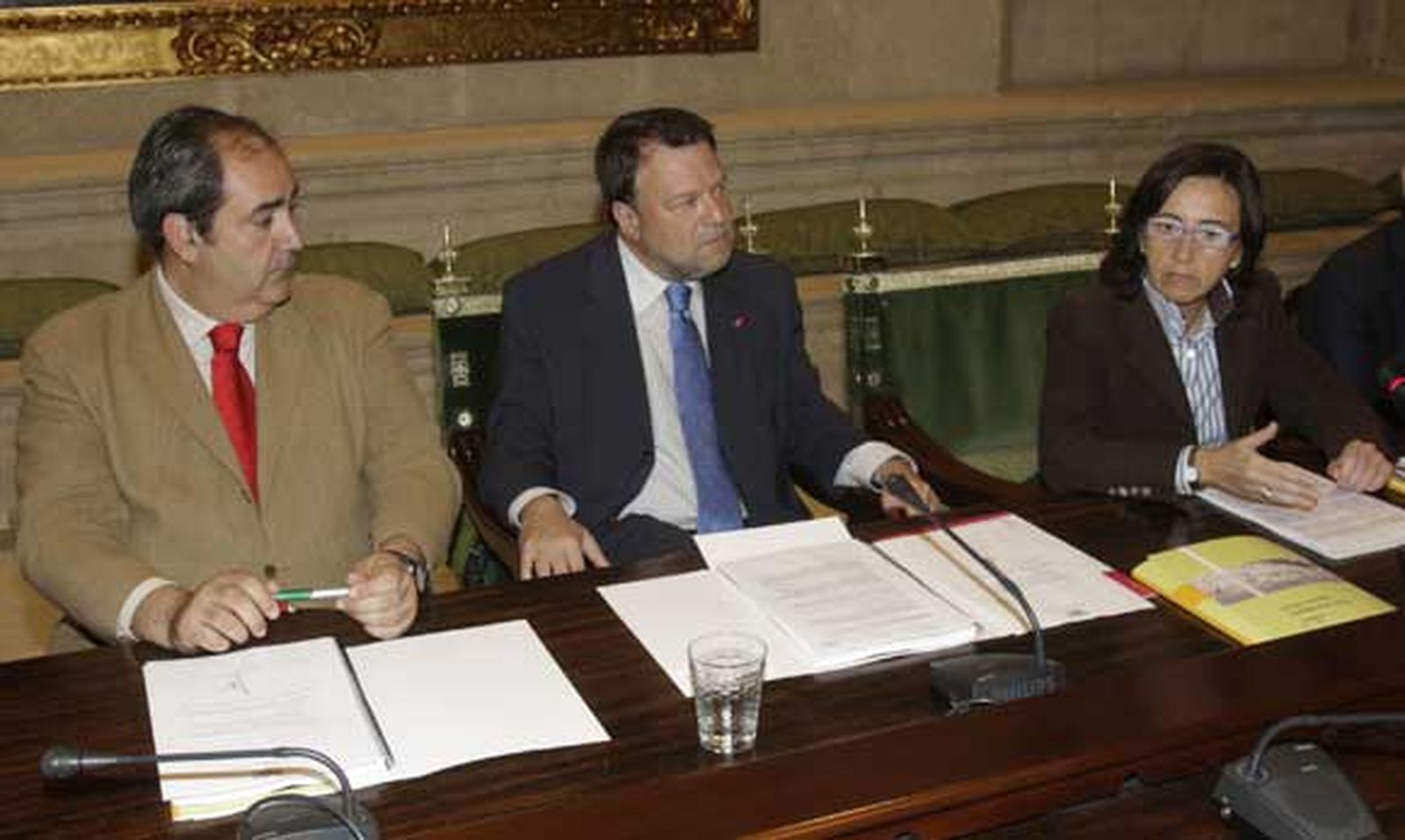 El Metro irá en superficie por la SE-30, la Cartuja y tras el tanatorio