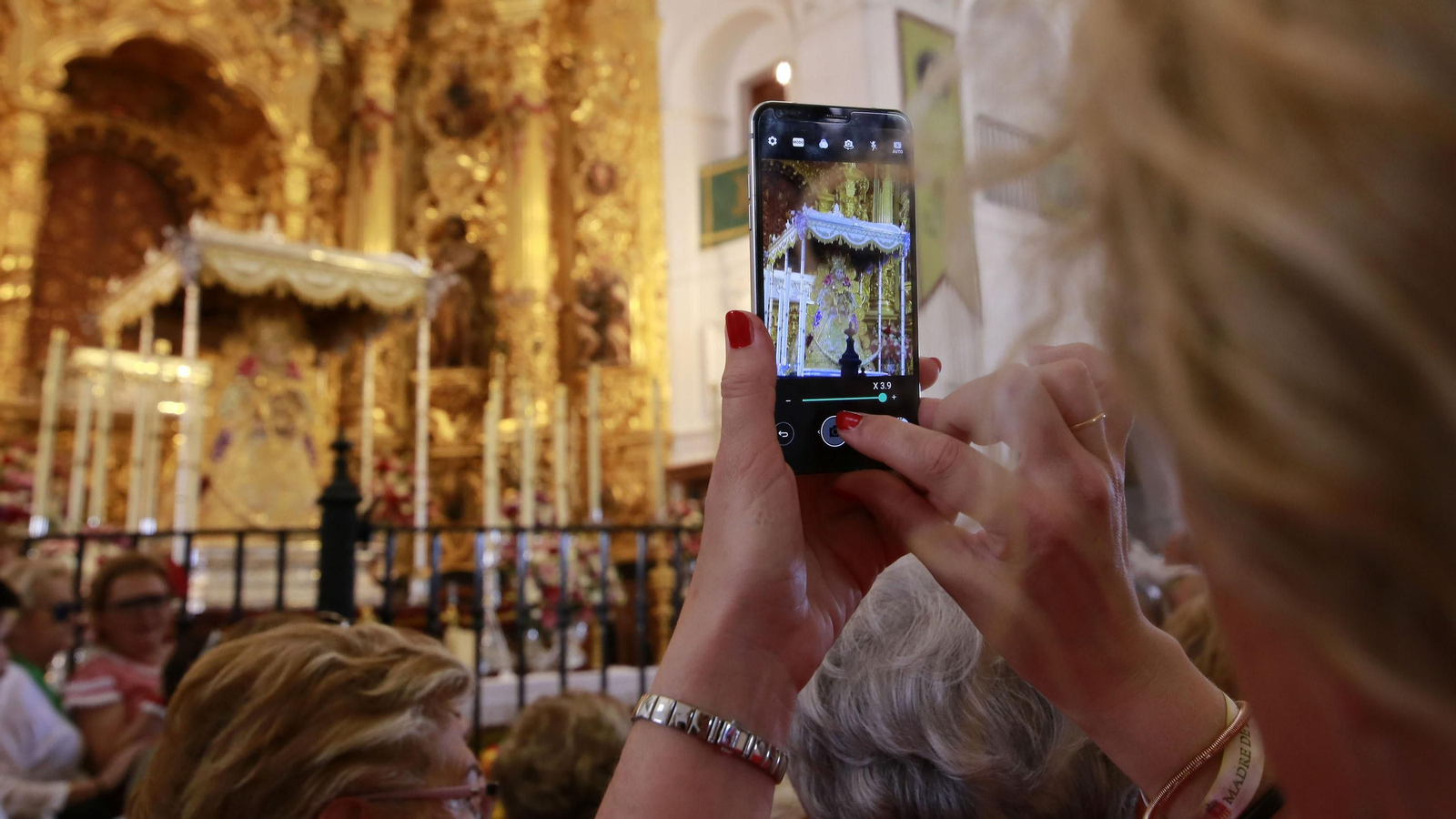Imágenes de pasadas romerías de la Hdad de Jerez al Rocío