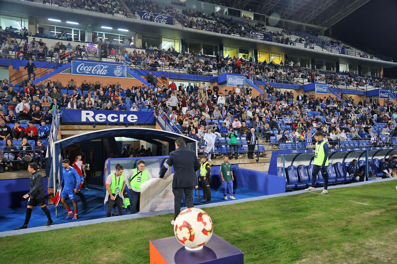 Búscate en las gradas del Nuevo Colombino en el Recre-Algeciras