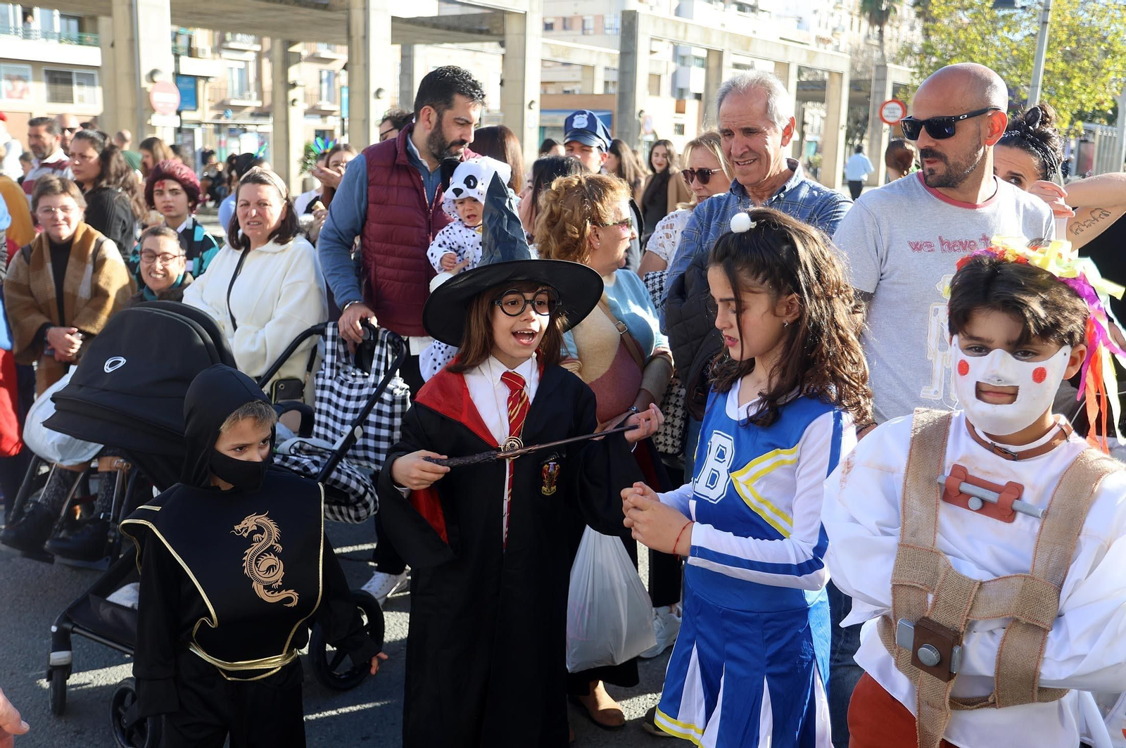 Imágenes de la cabalgata del Carnaval Colombino 2024