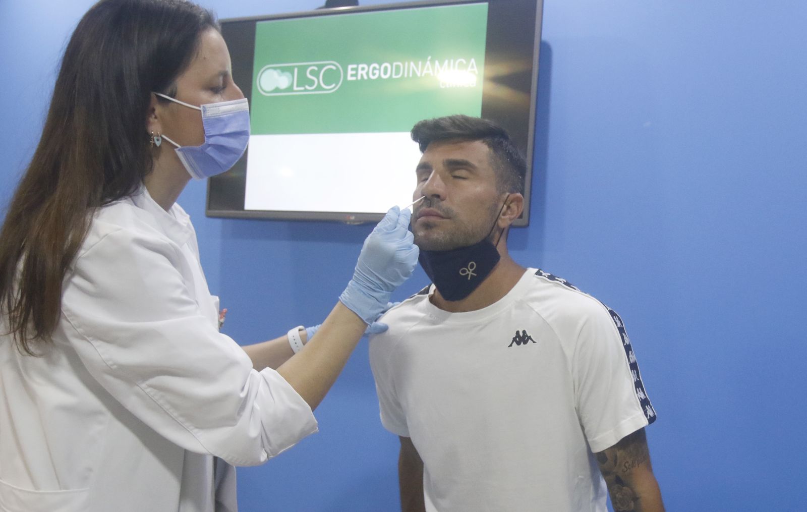 Los reconocimientos médicos del Córdoba CF, en imágenes