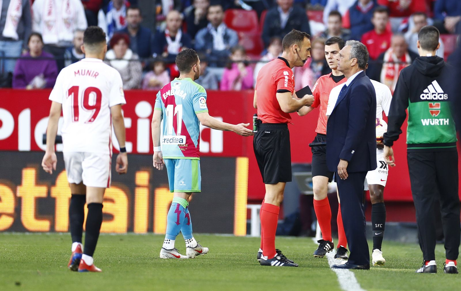 Todas las fotos del Sevilla-Rayo Vallecano