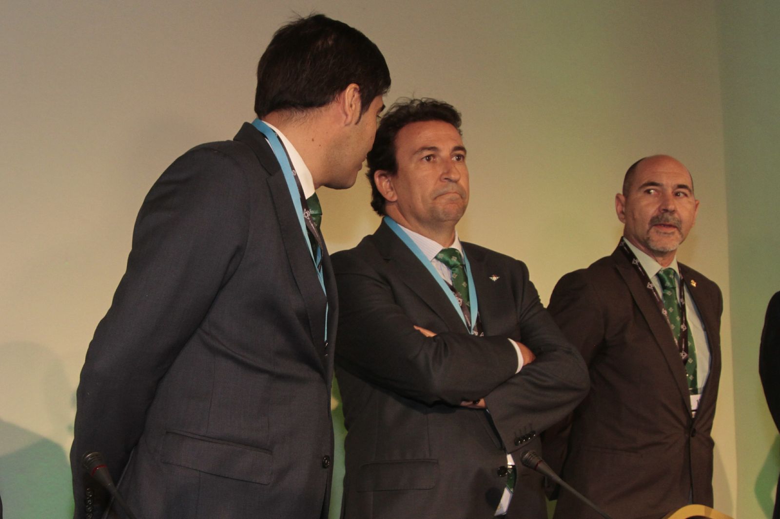 Las Junta General de Accionistas del Betis, en imágenes