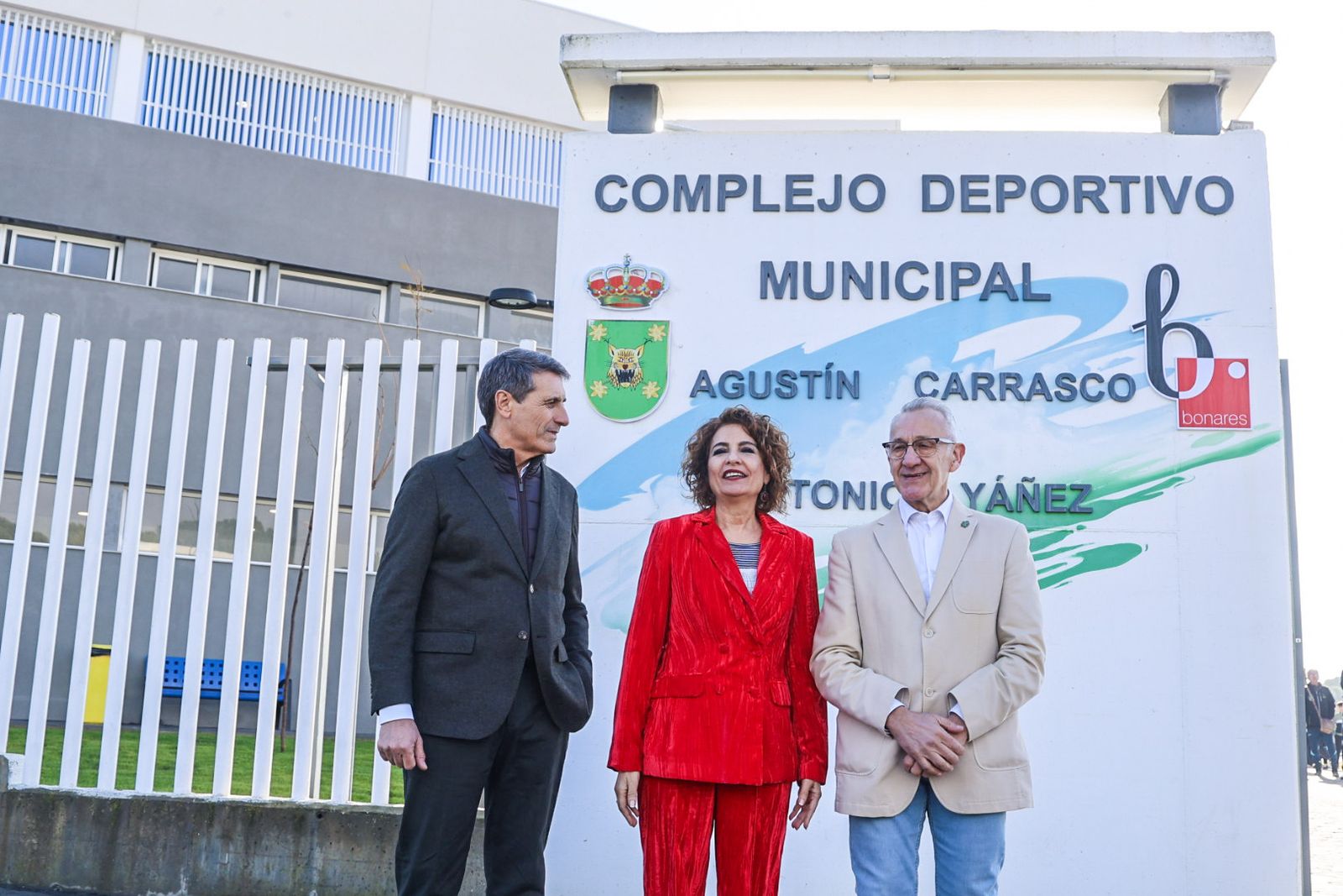 Fotografías de la inauguración de las nuevas instalaciones del complejo deportivo municipal de Bonares