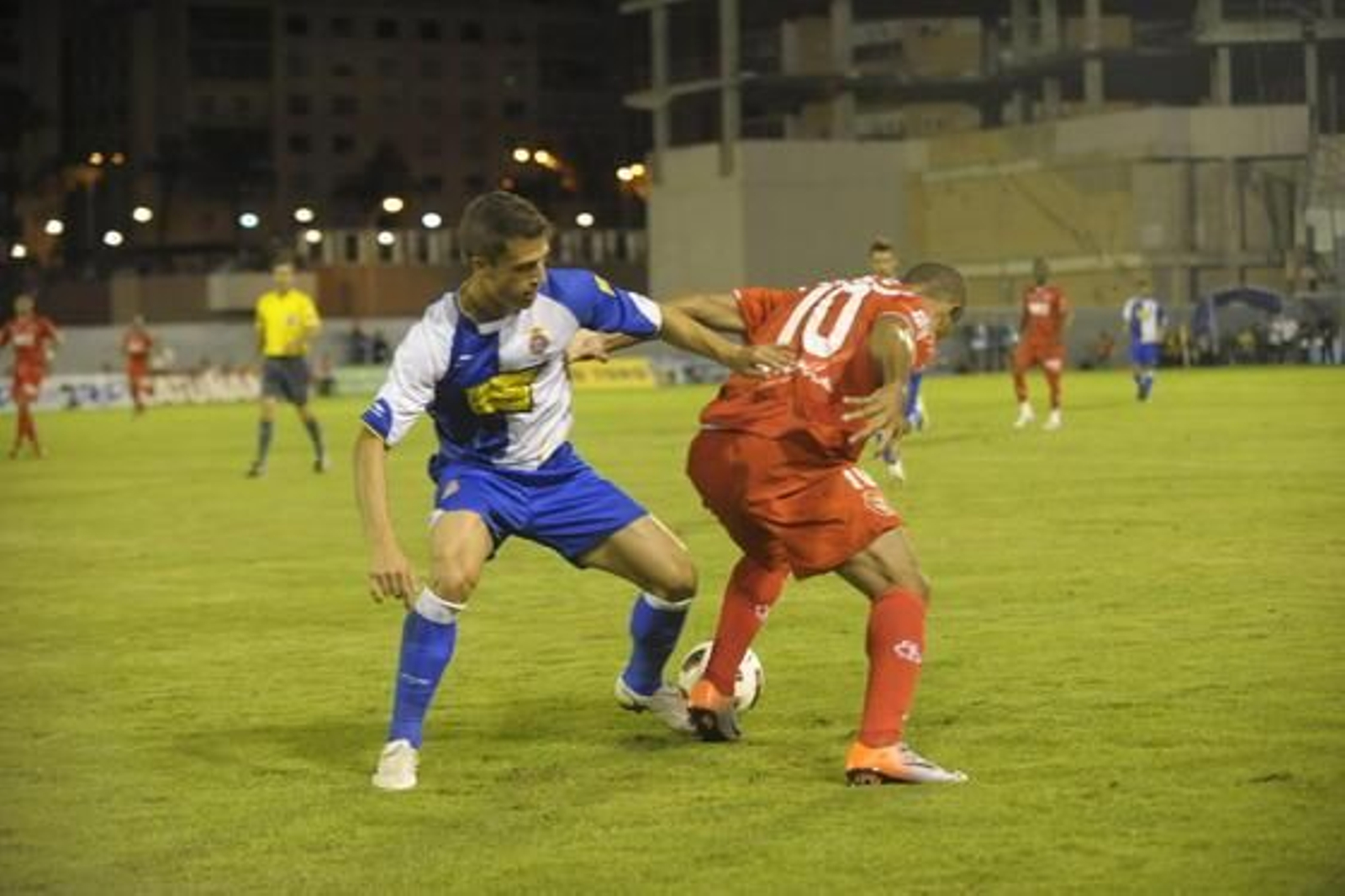 El Sevilla cae en los penaltis en la semifinal del Trofeo Carranza ante el Espanyol. / Kiki