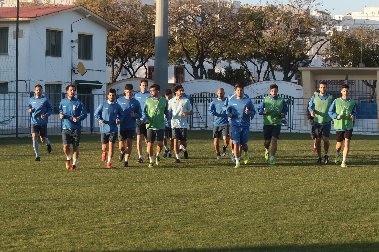 Los futbolistas del Deportivo quieren poner broche de oro a la temporada esta tarde en La Juventud. Los futbolistas del Deportivo quieren poner broche de oro a la temporada esta tarde en La Juventud.