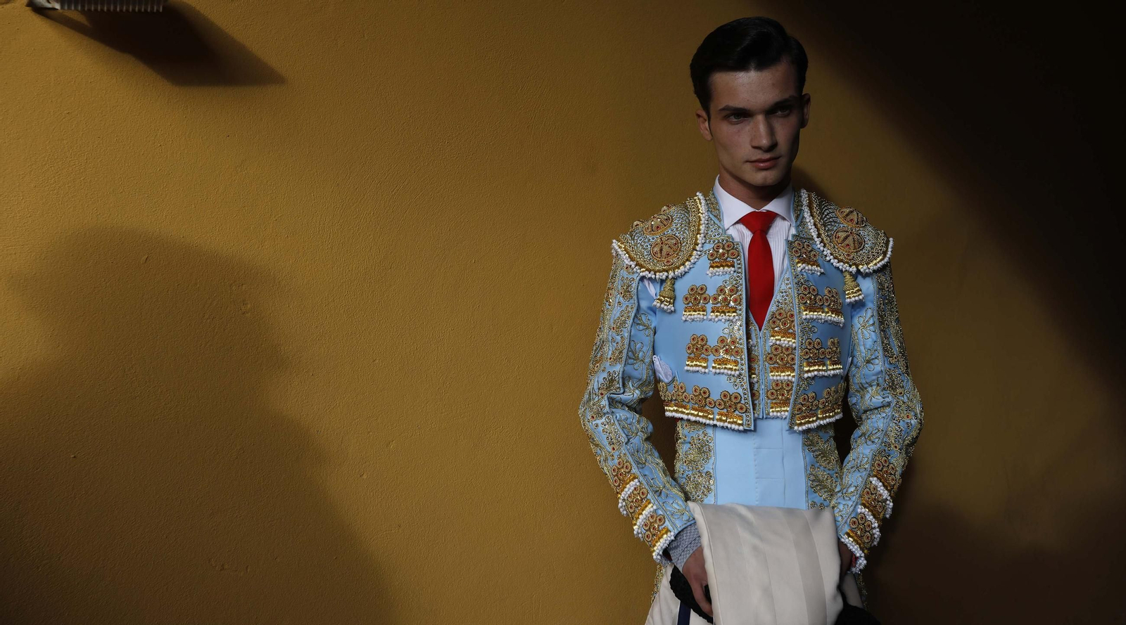 Las fotos de la novillada final de las escuelas taurinas de Cádiz, en La Línea