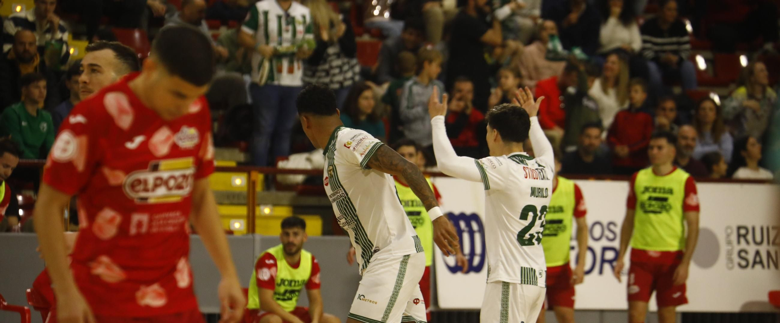Murilo Duarte celebra el gol de Kaué Pereira en Vista Alegre.