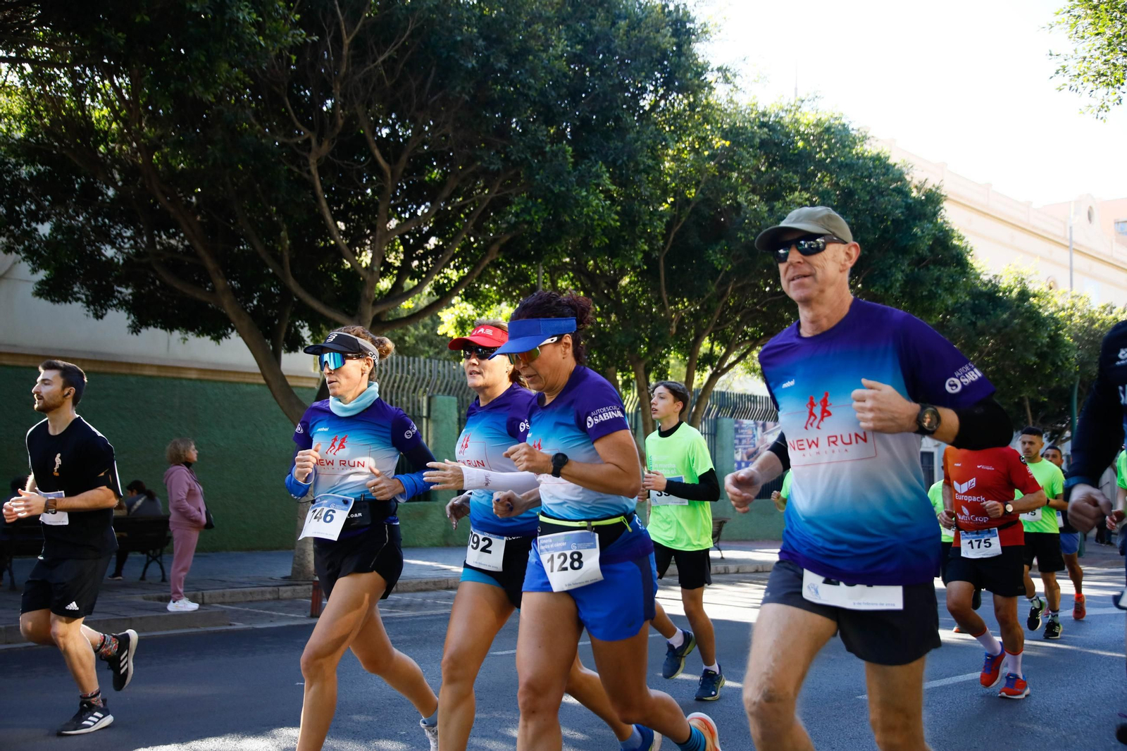 Imágenes de la Carrera contra el Cáncer de Almería