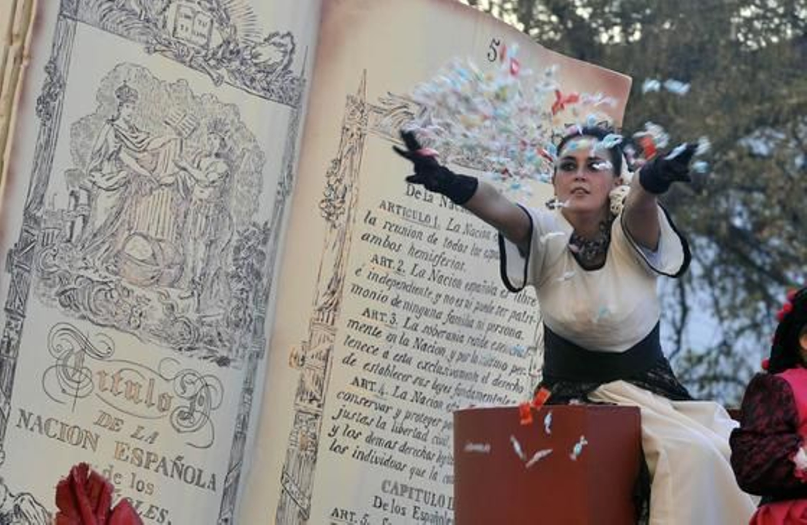 Las carrozas de la Cabalgata de Reyes Magos recorren las calles de la ciudad.

Foto: Manuel Gomez, Juan Carlos Vazquez