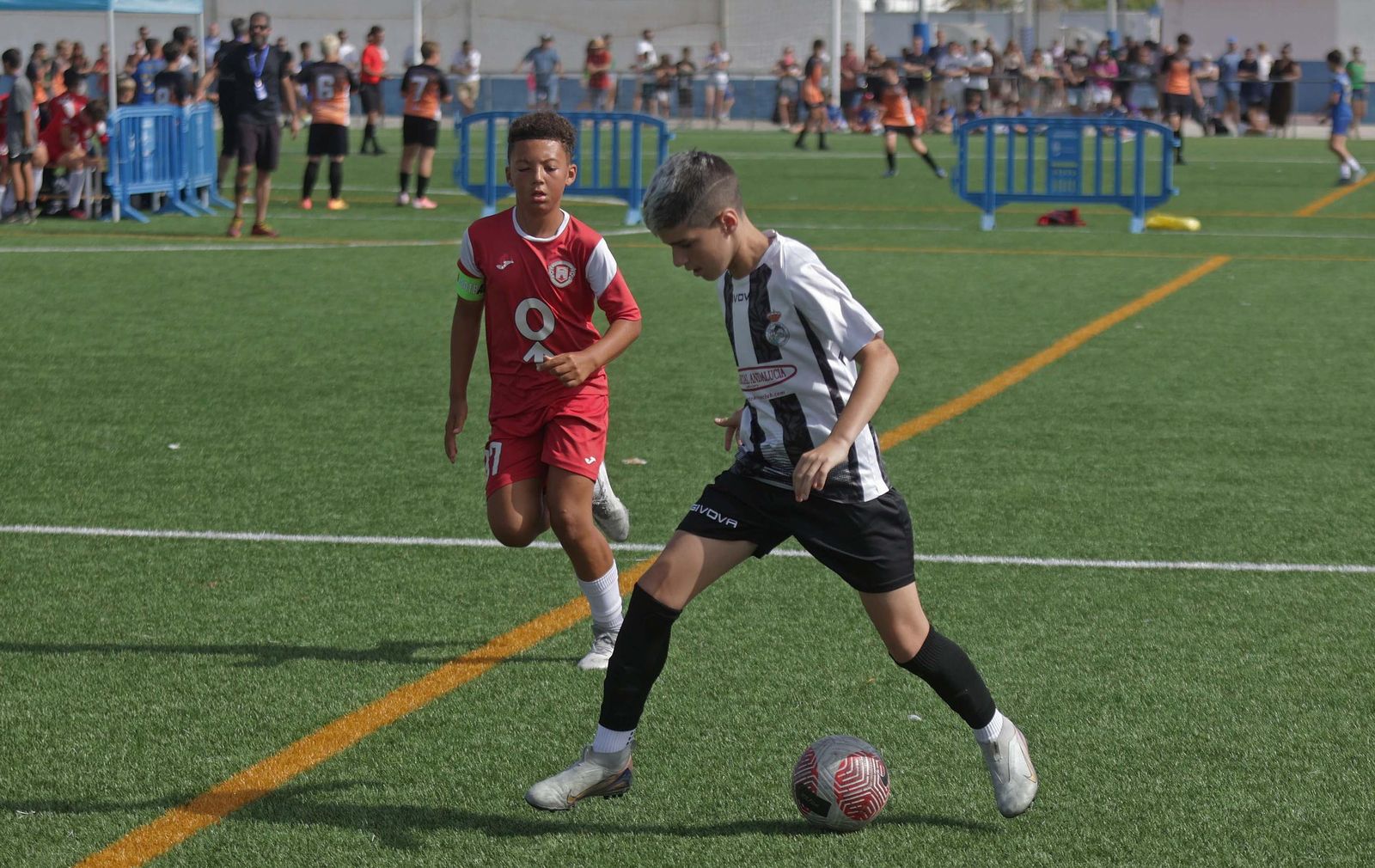 Fotos de la tercera edición del Torneo Internacional de Fútbol 7 'Julián Niza' en La Línea