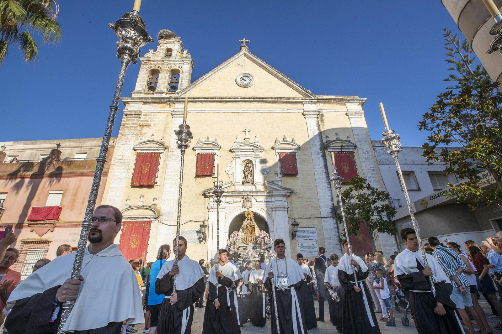 La procesión de la Patrona, en imágenes