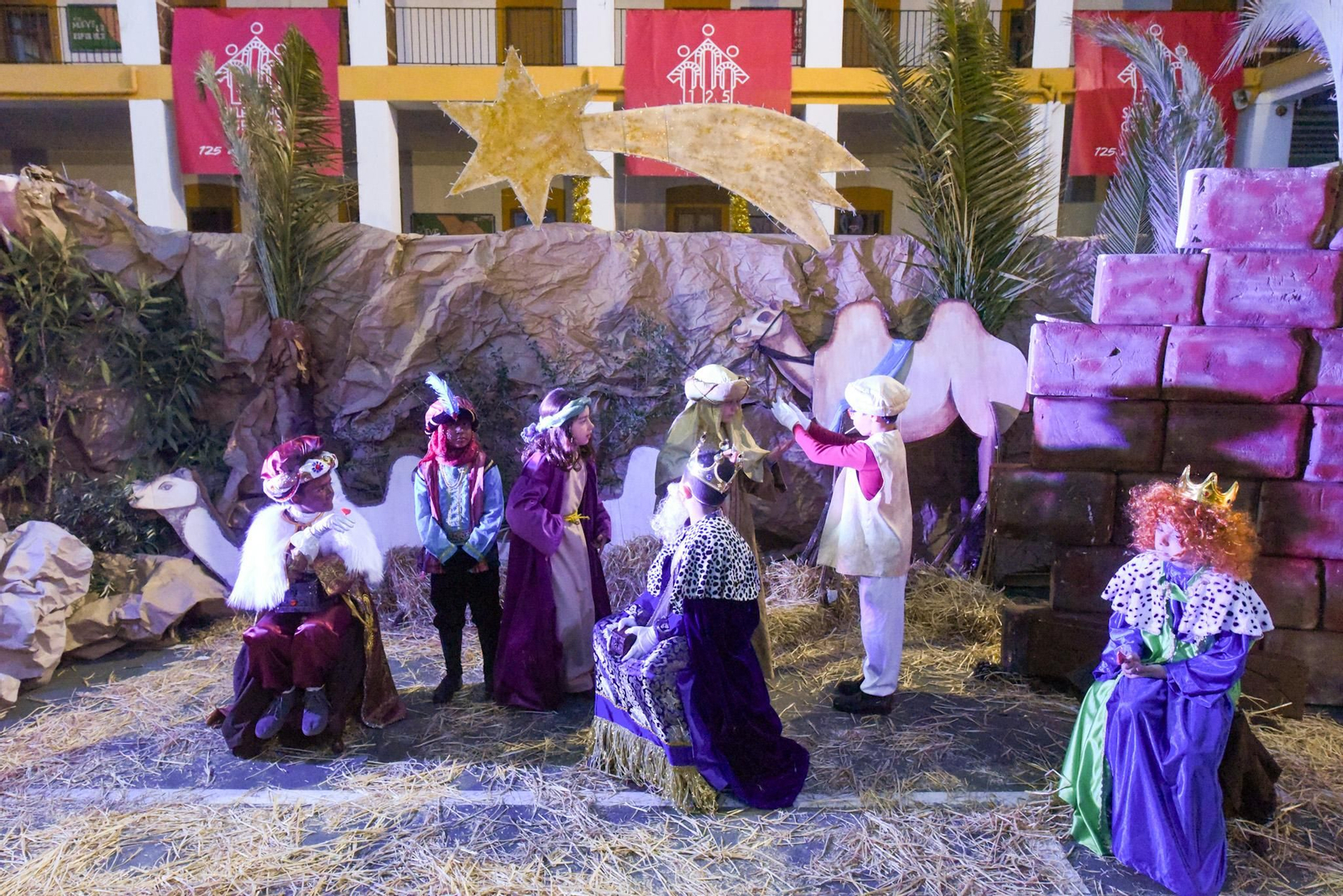 Las mejores fotos del belén viviente del colegio Salesianos de Córdoba