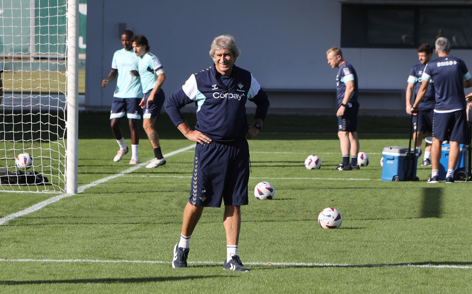 Pellegrini, en un momento del entrenamiento matinal de este sábado.