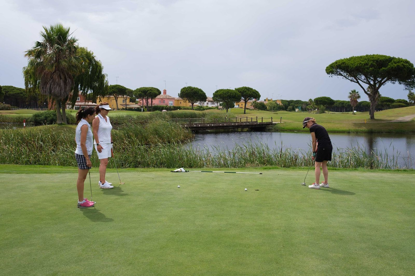 Imagen de las magníficas instalaciones del Sancti Petri Hills Golf.
