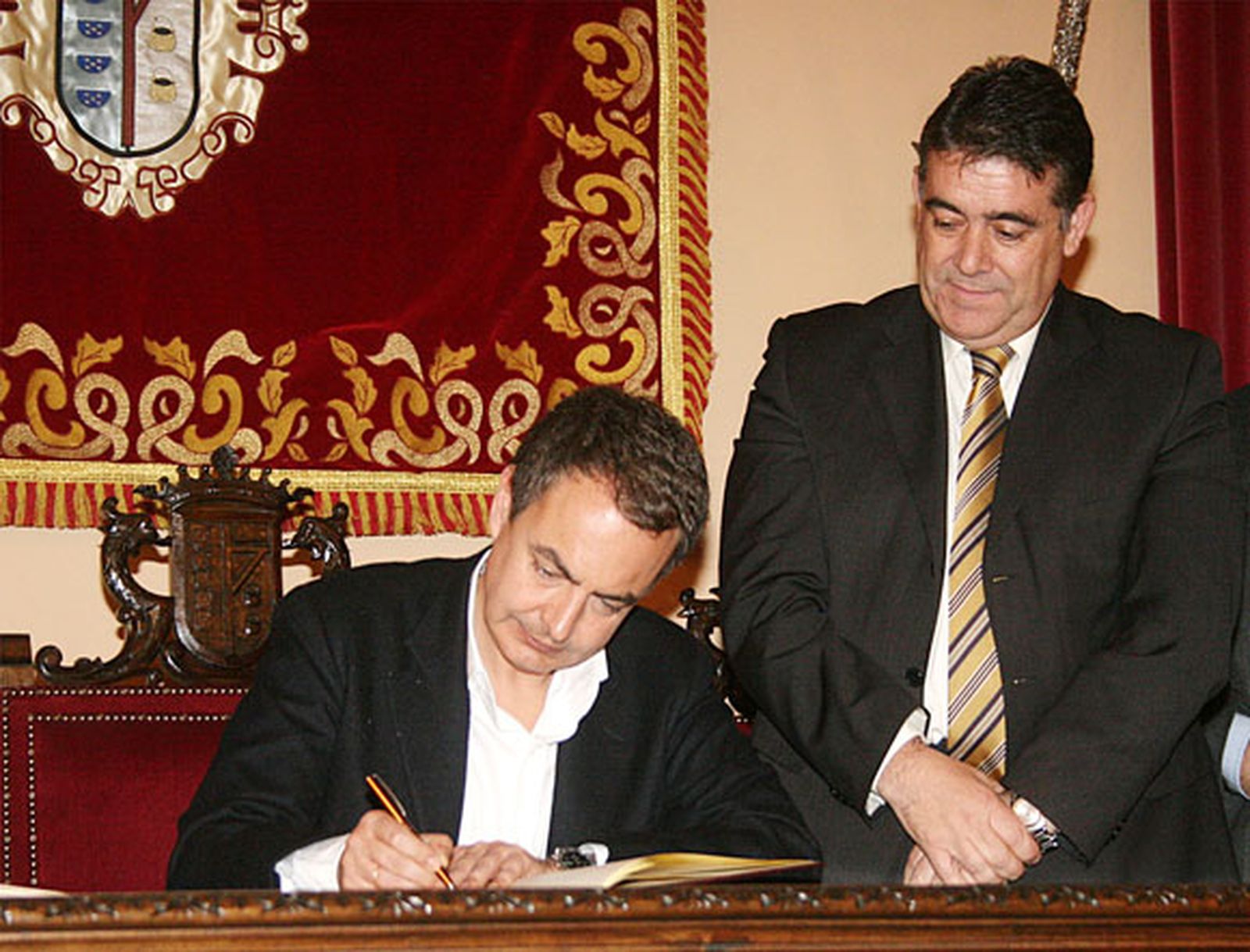 Zapatero afirma que "Andalucía es la comunidad con más futuro de España"