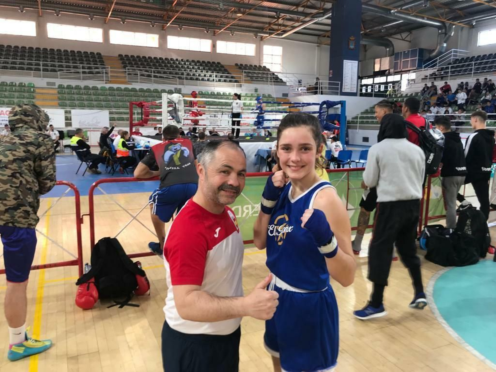 Luna Mairena, junto al seleccionador nacional, el olímpico cordobés Rafa Lozano