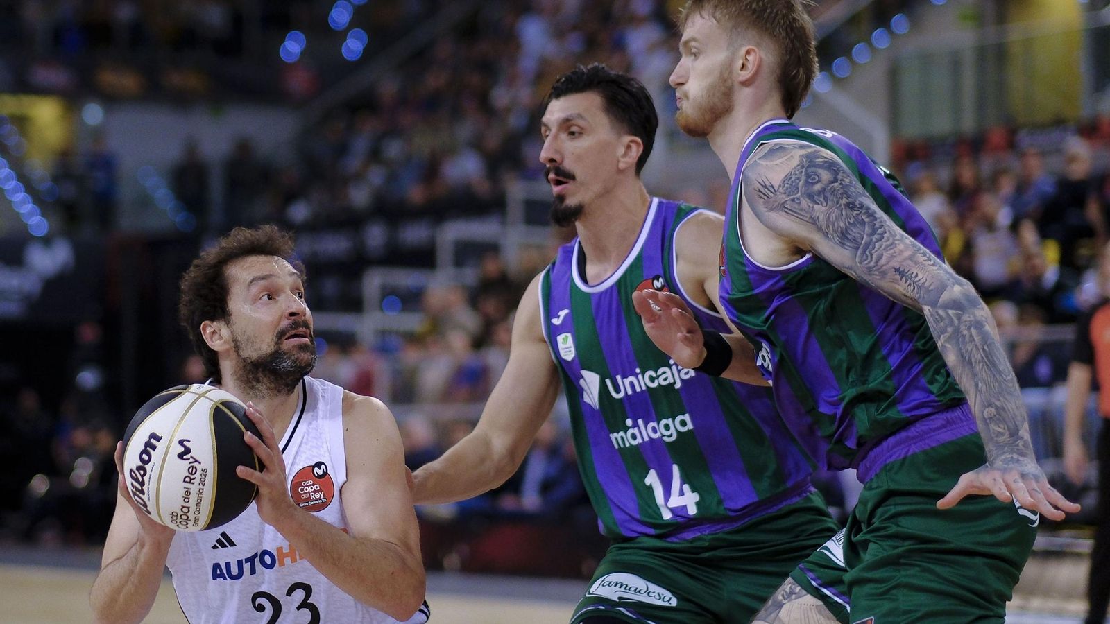 El Unicaja, campeón de Copa: Todas las imágenes del partido, la fiesta y la llegada a Málaga