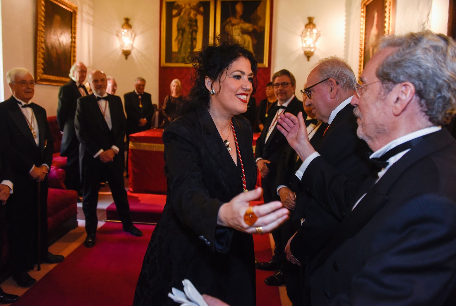 Ingreso como académica de Eva Díaz Pérez