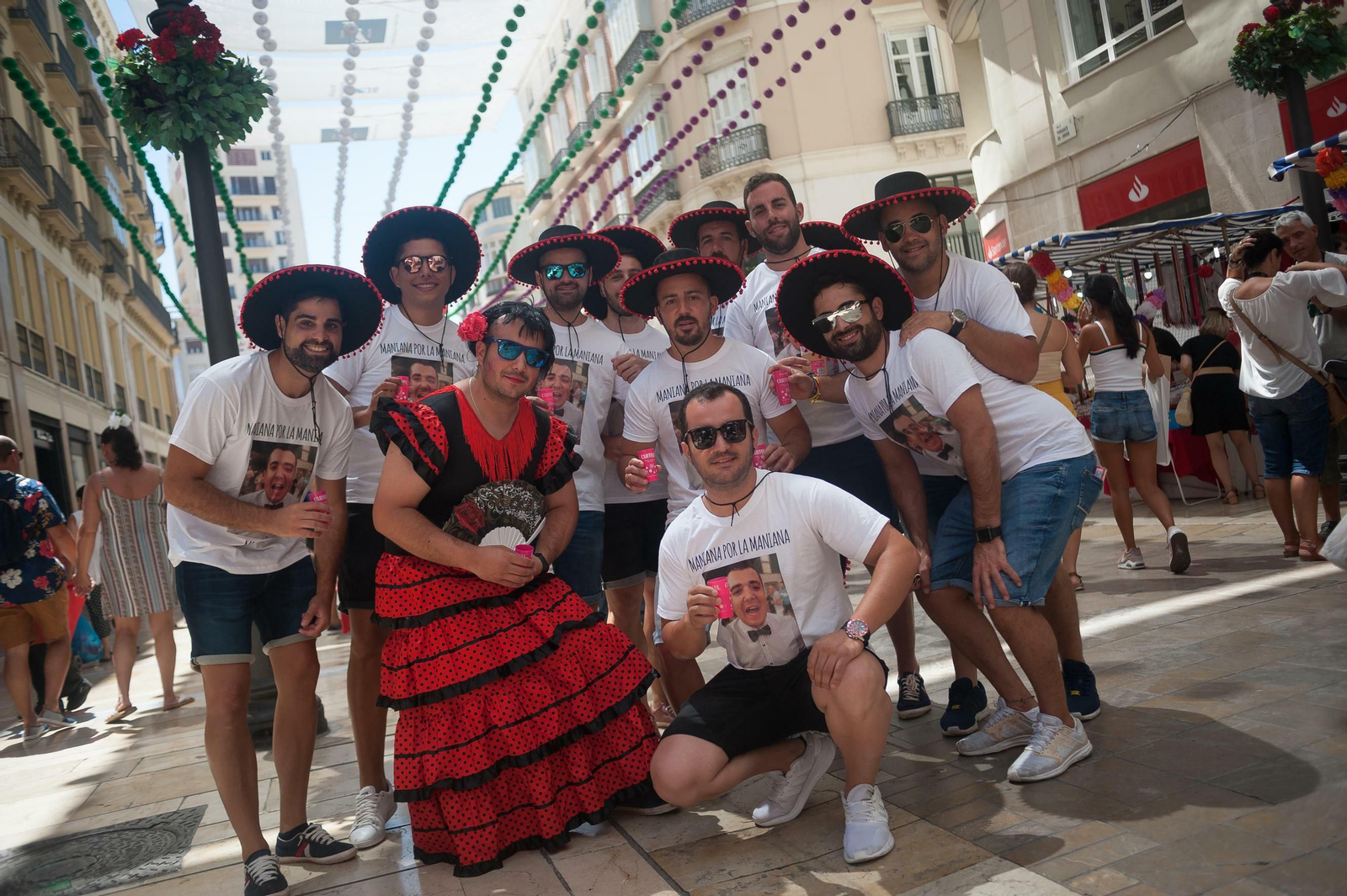 Segundo día de Feria de Málaga en el Centro y en el Real, en fotos