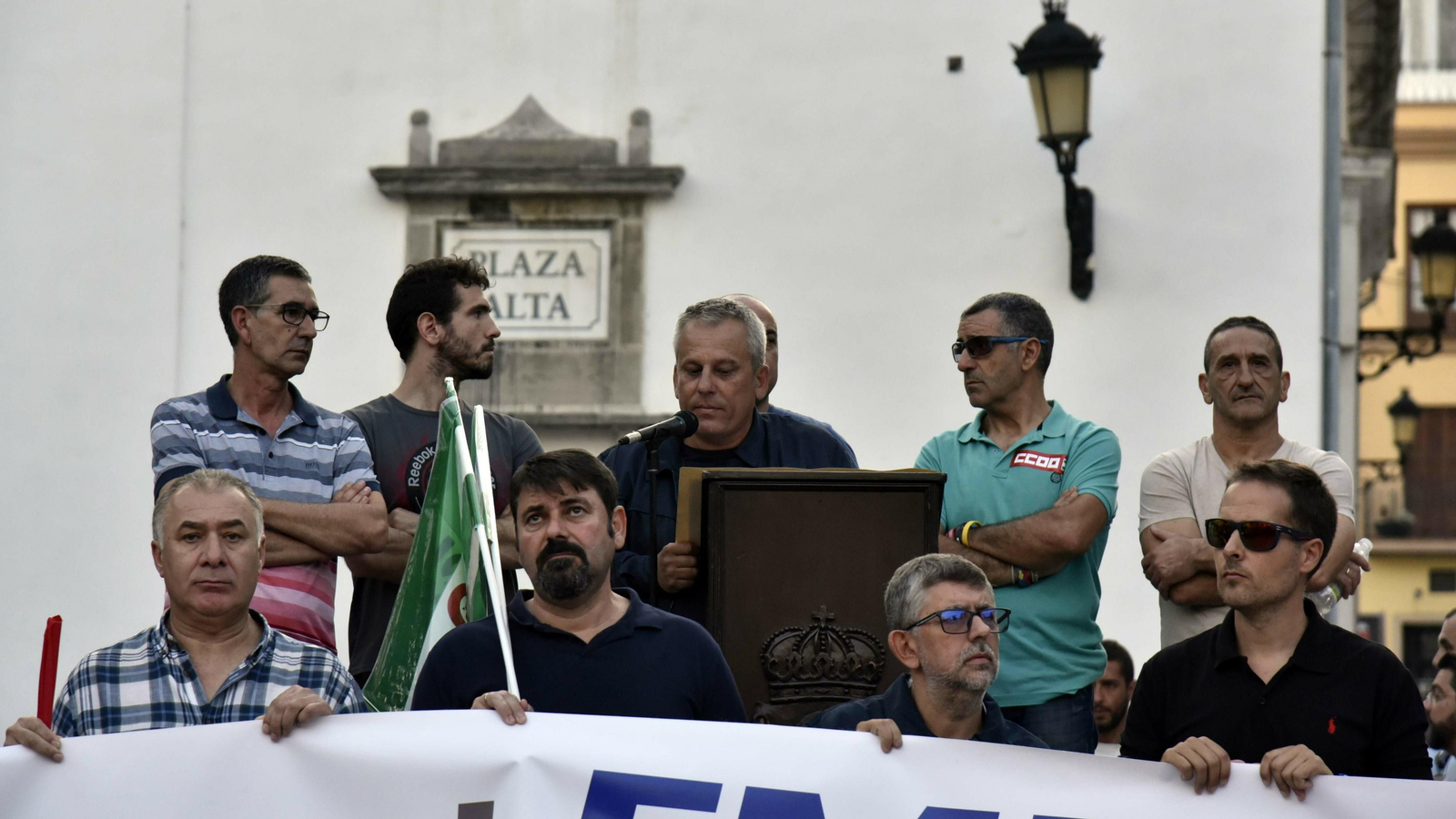 Las mejores fotos de la manifestación de los trabajadores de Acerinox por la calles de Algeciras