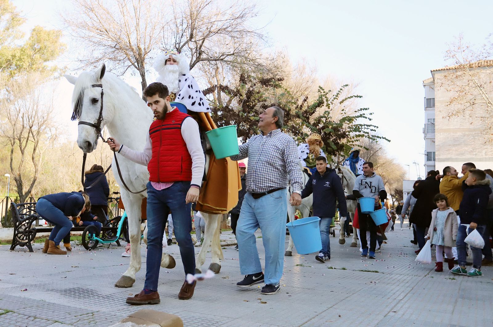 Imágenes de los Reyes Magos en la barriada de la Hispanidad
