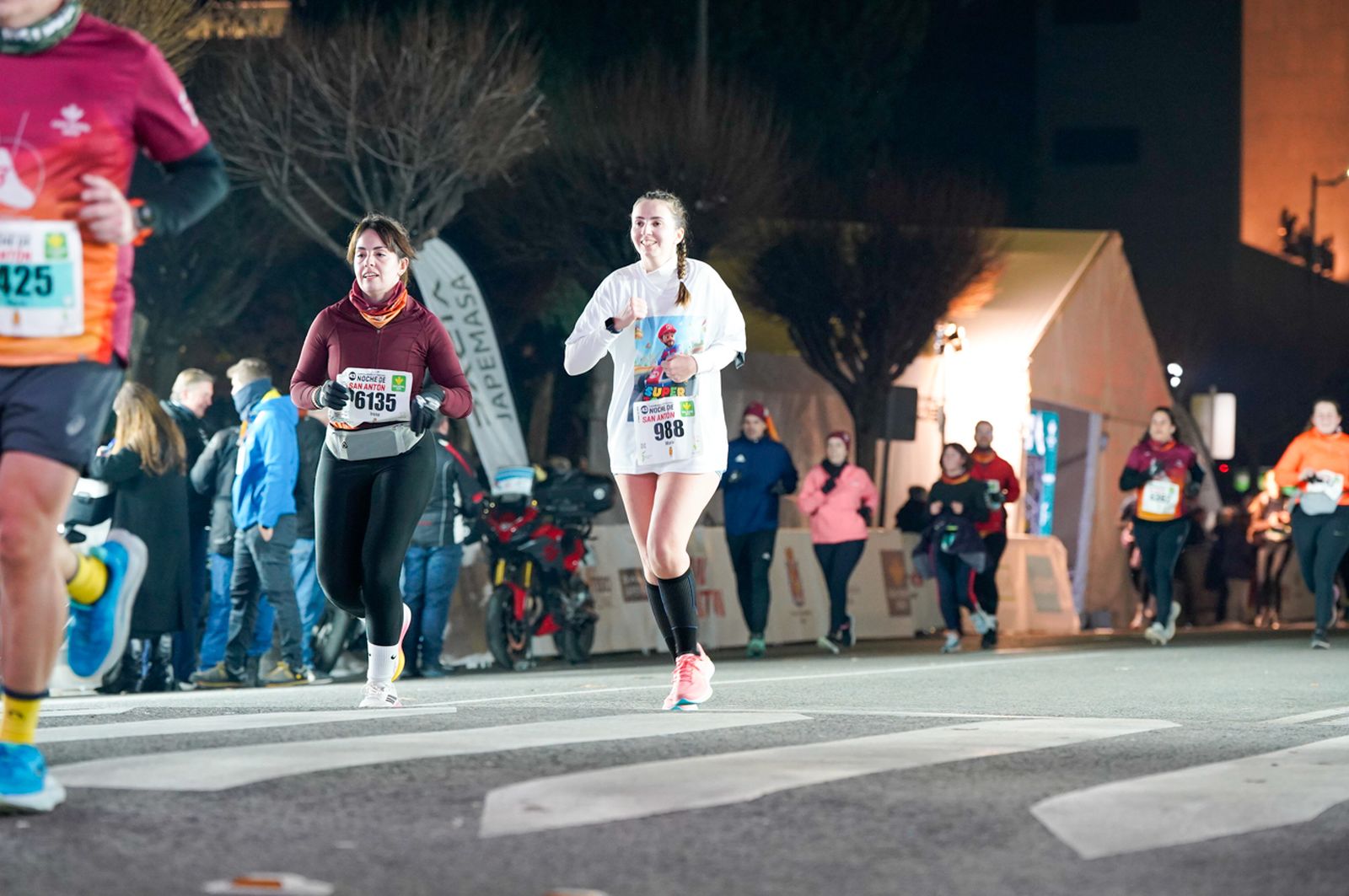 En imágenes: búscate en tu llegada a meta de la Carrera de San Antón 2026 (4)