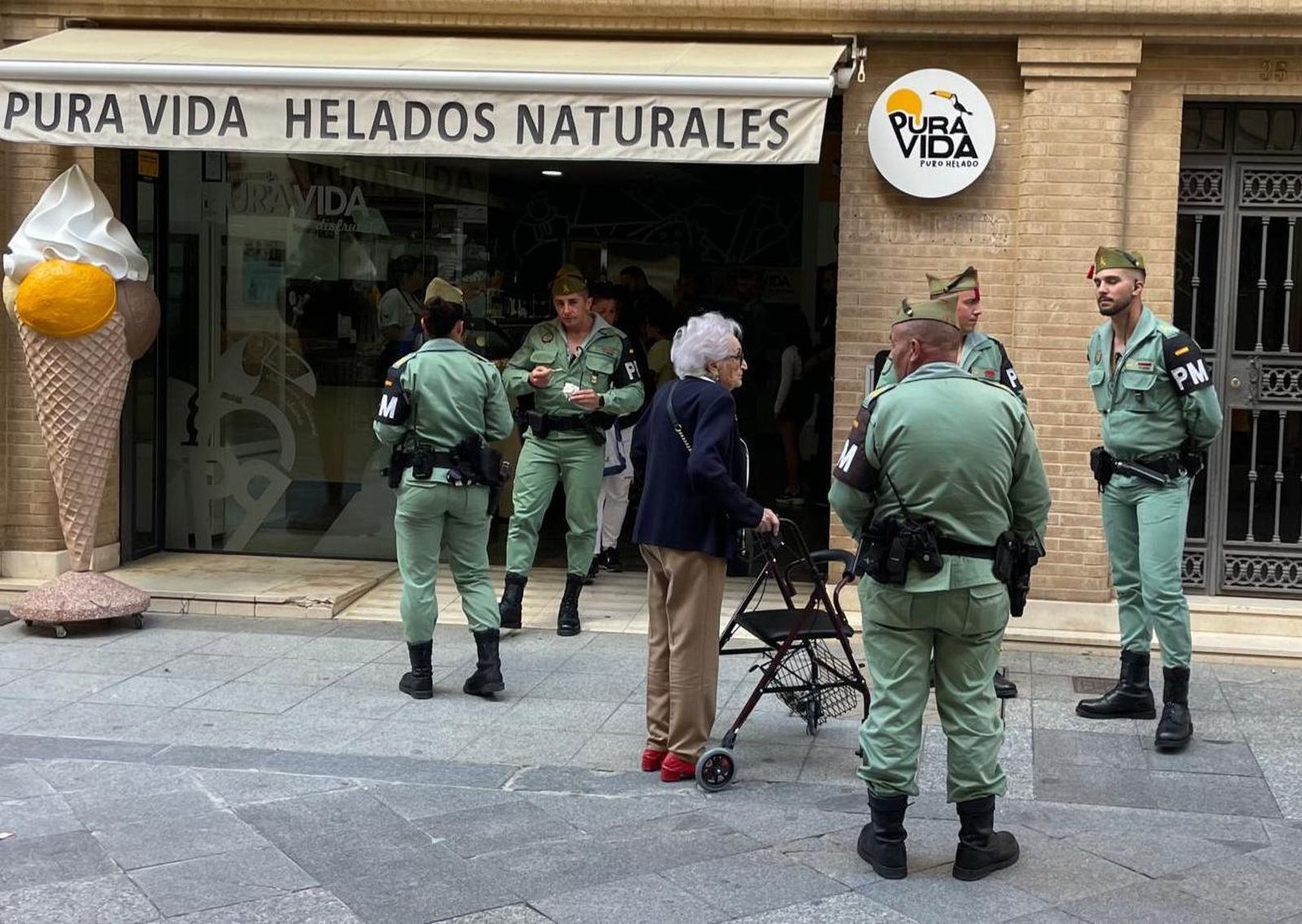 La heladería de Huelva favorita de los Legionarios. ¿Pedirían el helado de leche de pantera?