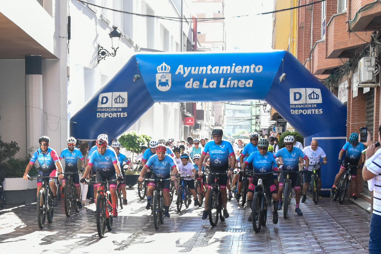 Las fotos del Día de la Bicicleta en La Línea