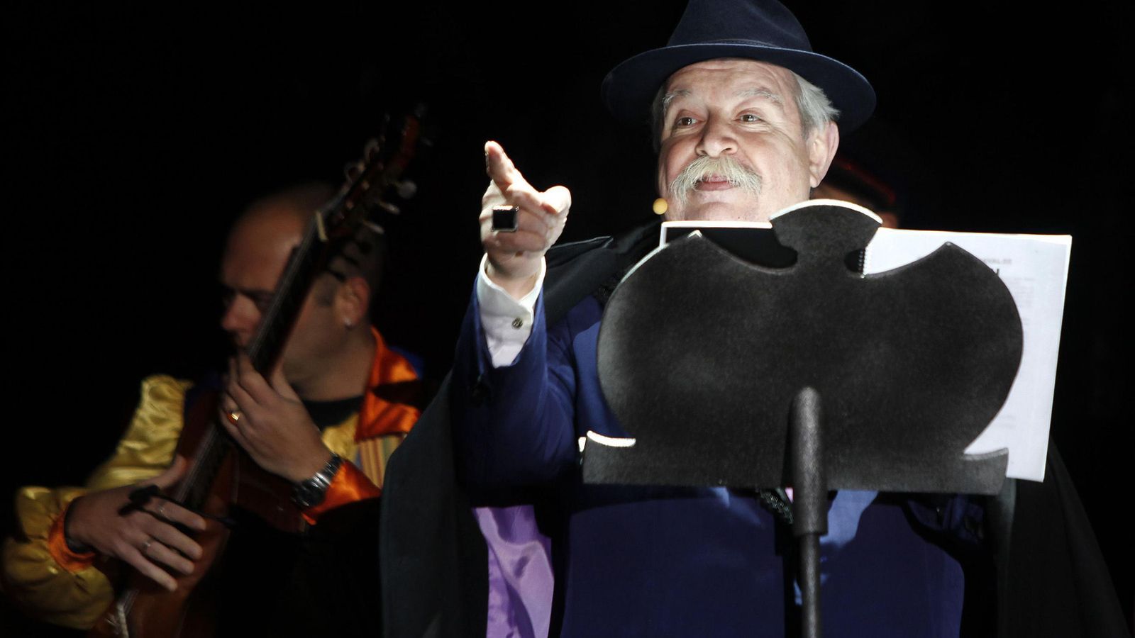 Julio Pardo, de capo de la mafia, en su pregón de 2011.