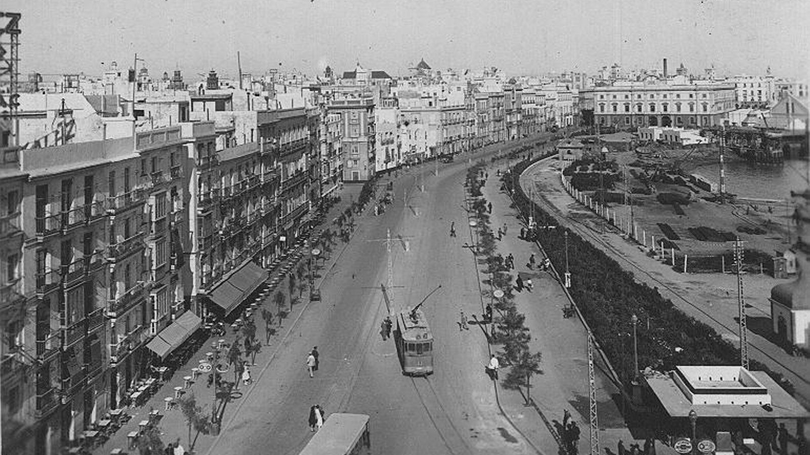 Canalejas se ha transformado a la vez que el muelle Ciudad.