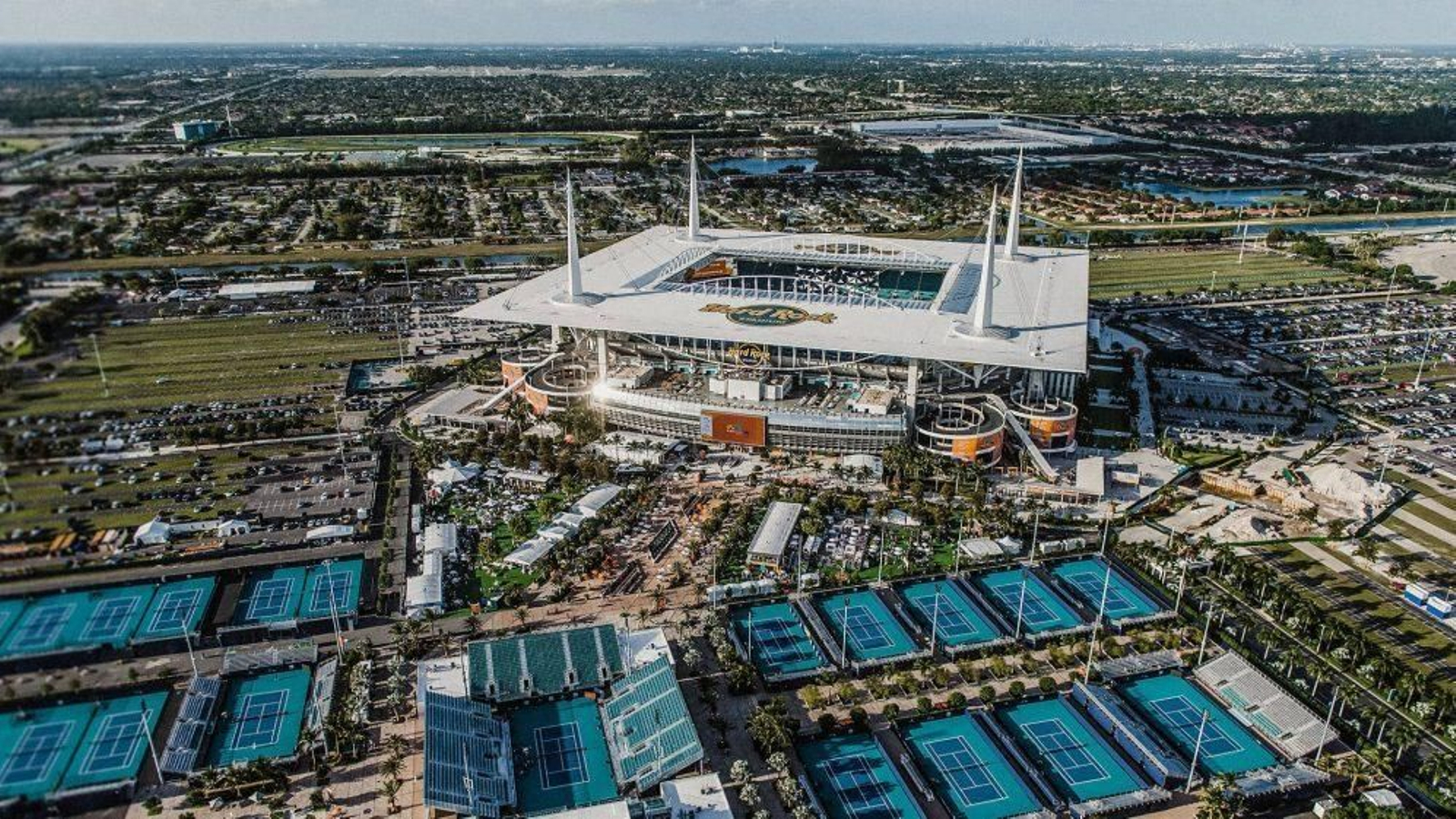 El nuevo circuito de Miami rodea el estadio de los Dolphins.