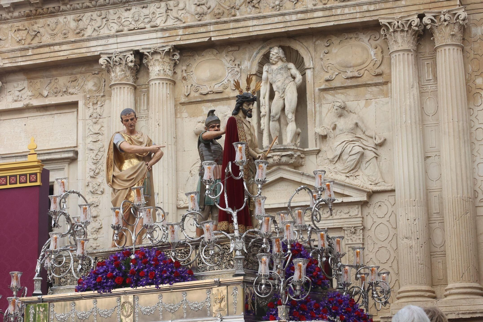 Jueves Santo en Jerez: Imágenes del la Hermandad del Mayor Dolor