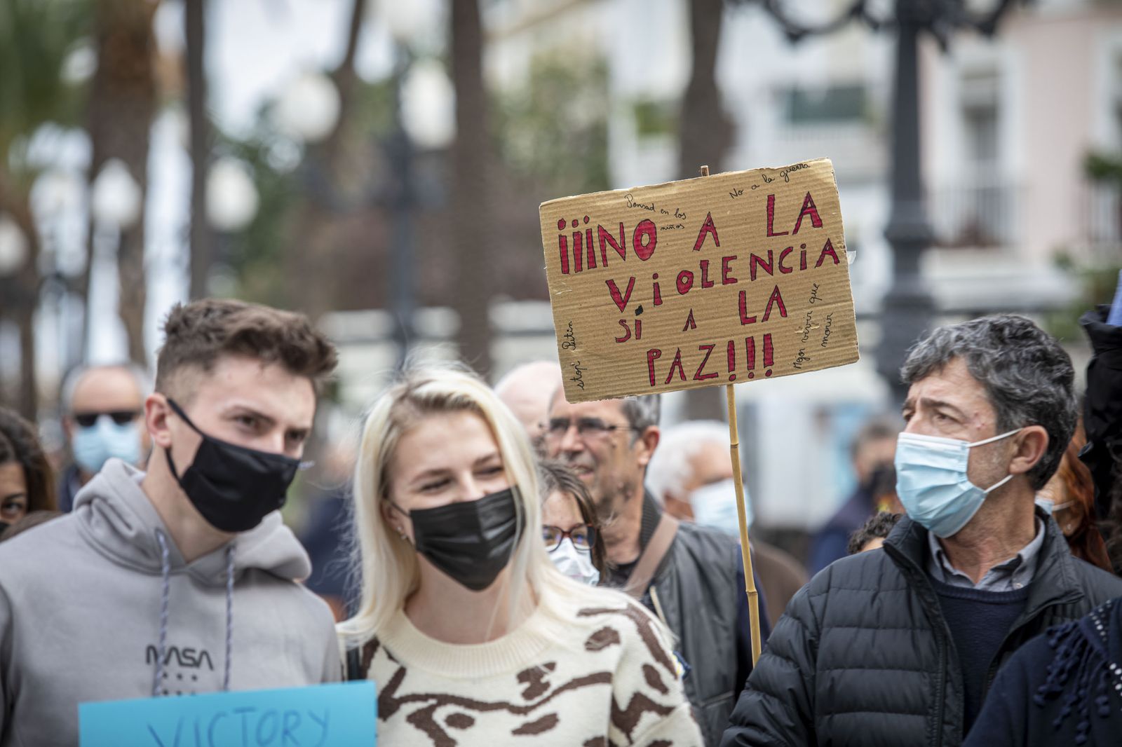Concentración en Cádiz contra la guerra y la invasión de Ucrania