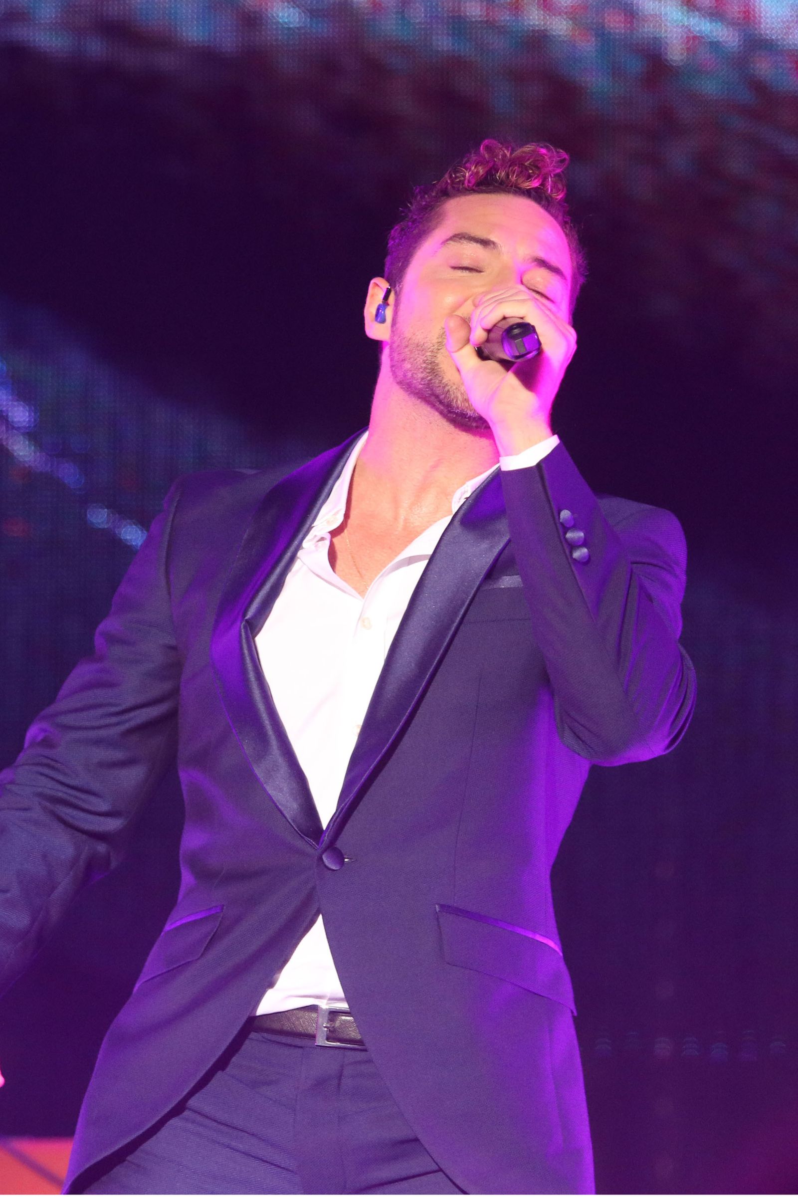 Las imágenes del concierto de Bisbal en la plaza de Toros de Roquetas de Mar