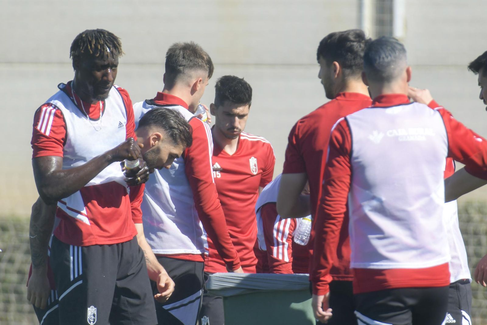 Las imágenes de la vuelta del Granada a los entrenamientos