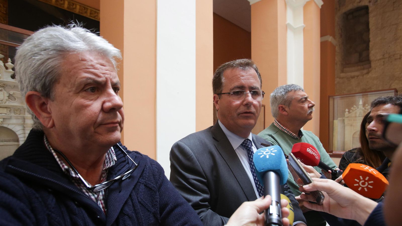 El líder de Solidaridad del Taxi, Enrique Filgueras, y Juan Carlos Cabrera.