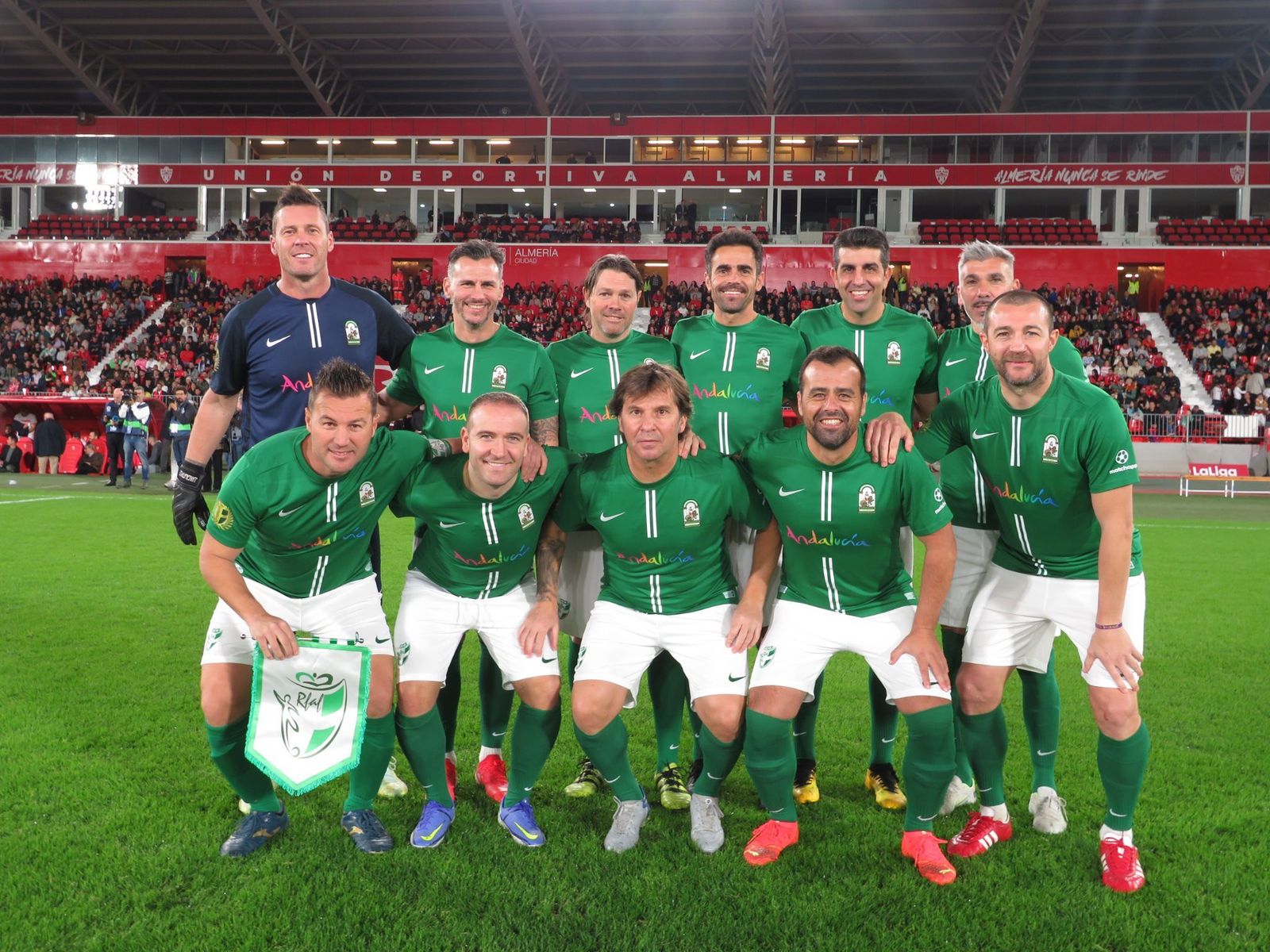 Once inicial de Andalucía con seis ex xerecistas.
