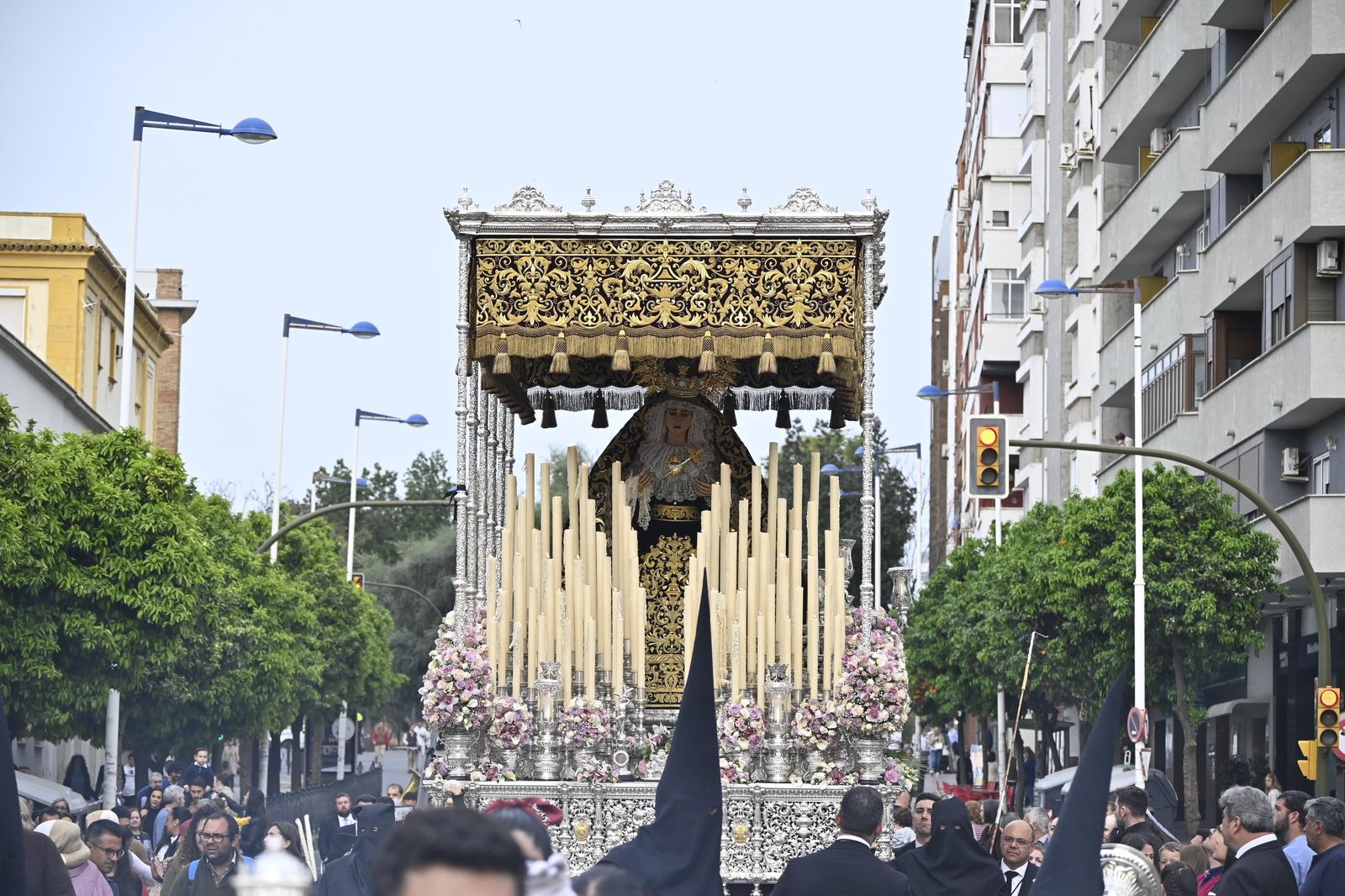 Martes Santo: Hermandad de Los Estudiantes, Huelva