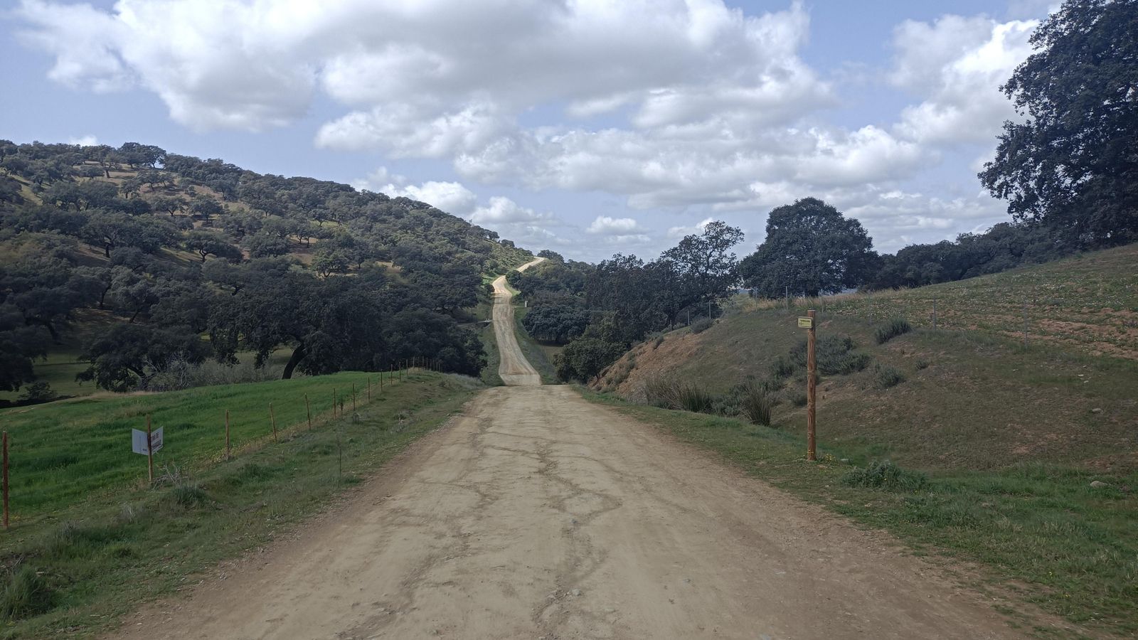 El segundo ascenso es algo más corto, pero tiene más pendiente.