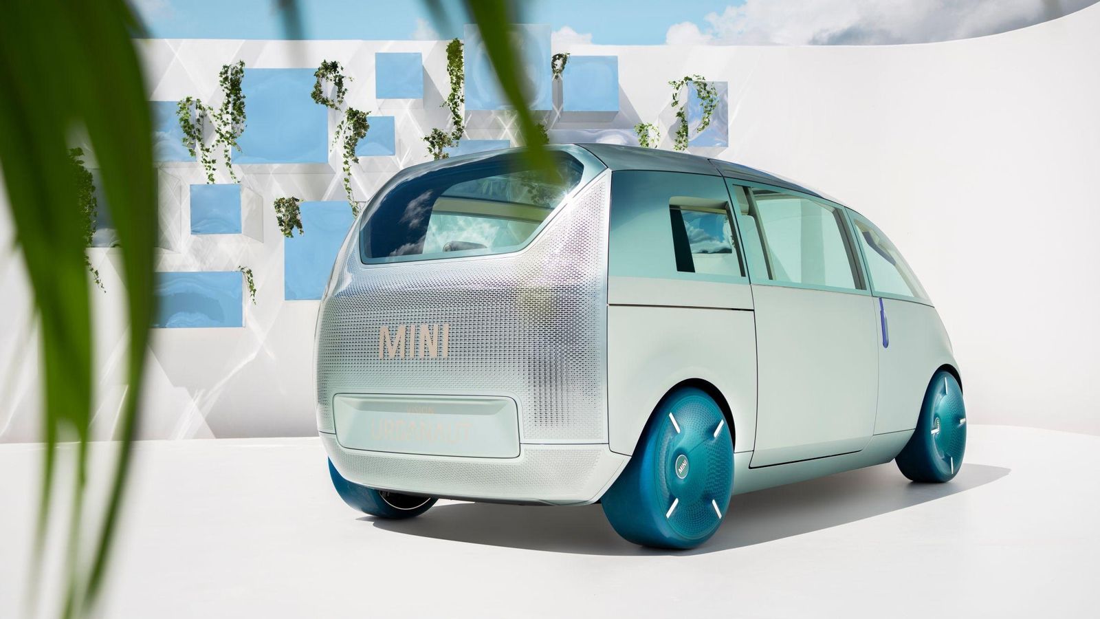 De pasar a la producción en sus actuales dimensiones, el Mini Vision Urbanaut sería el modelo más grande de la familia.