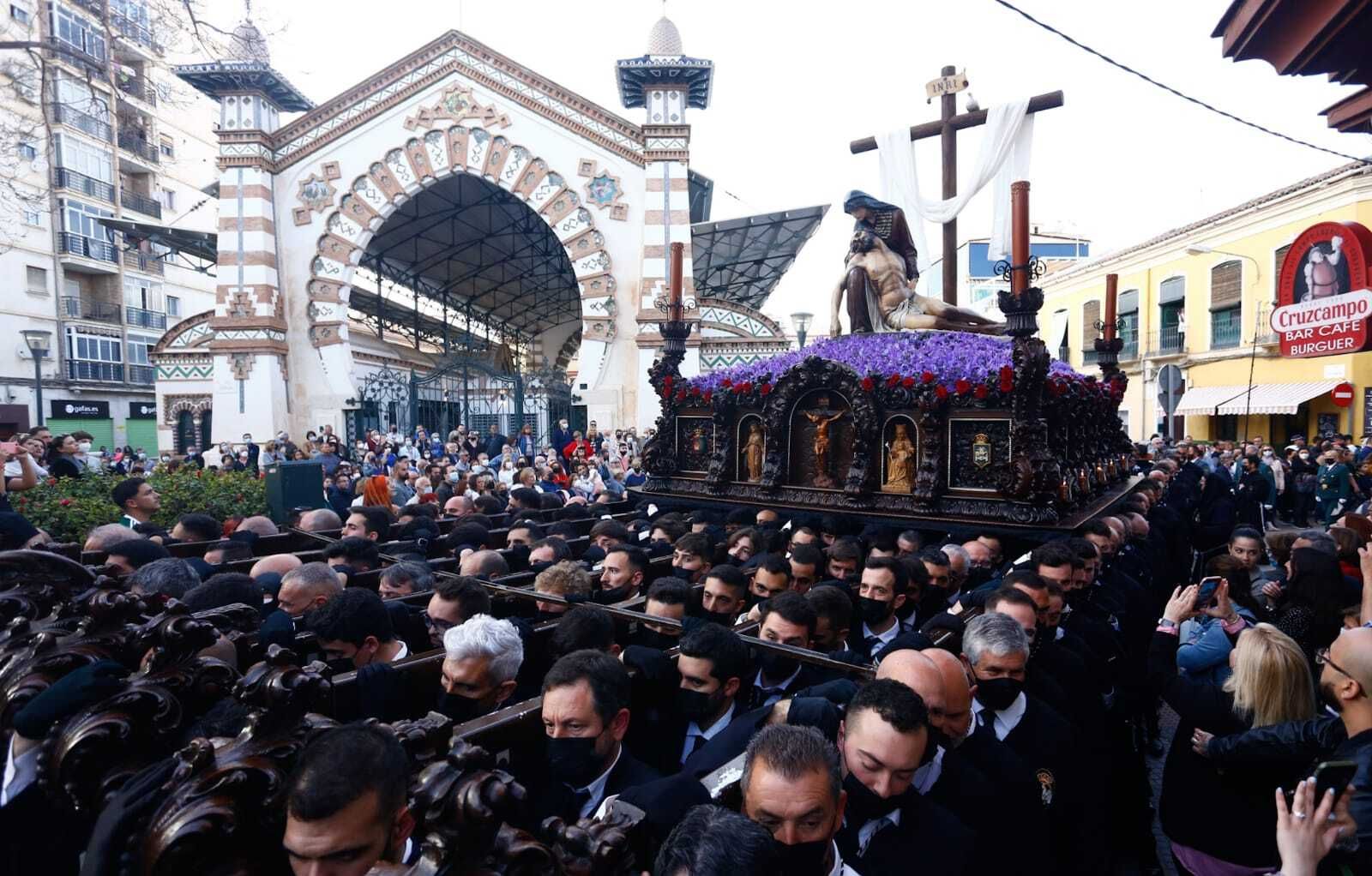Las fotos de la Piedad, en el Viernes Santo de Málaga