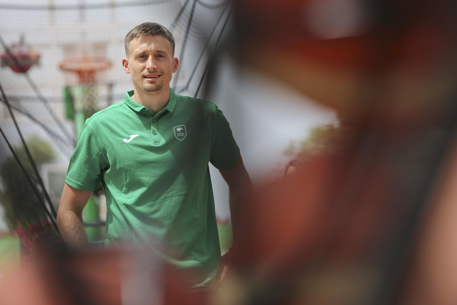 Las fotos de la presentación de Aleksa Avramovic