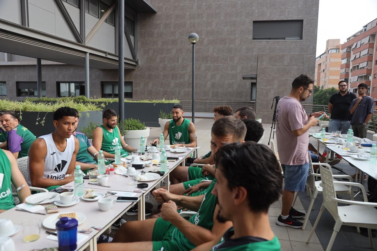 Las fotos del desayuno de los campeones de Unicaja