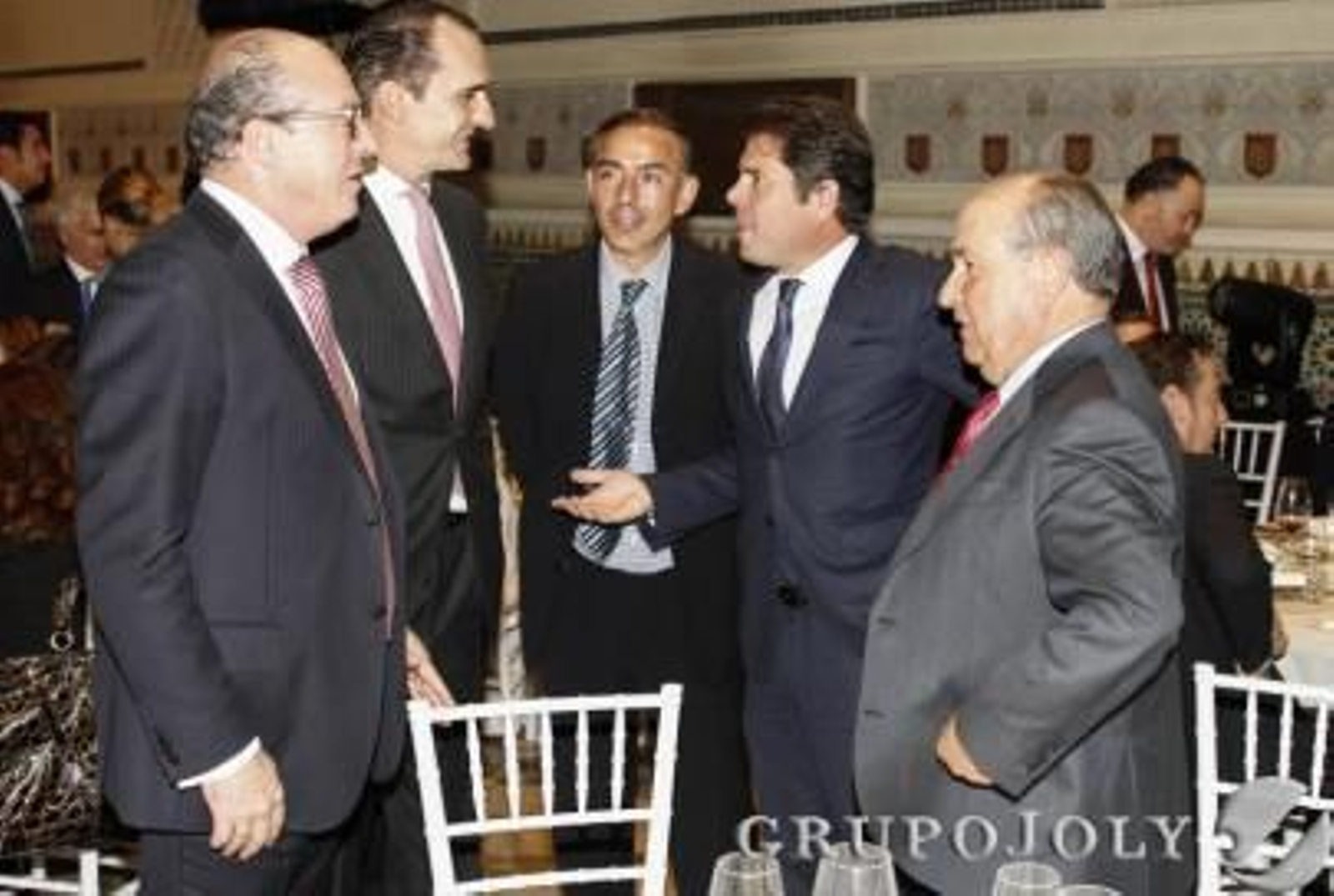 De izquierda a derecha: Manuel Quero, Jaime Lobo, Francisco Donaire, Gerardo Cuerva y José Torres Hurtado.


Foto: Alex Camara