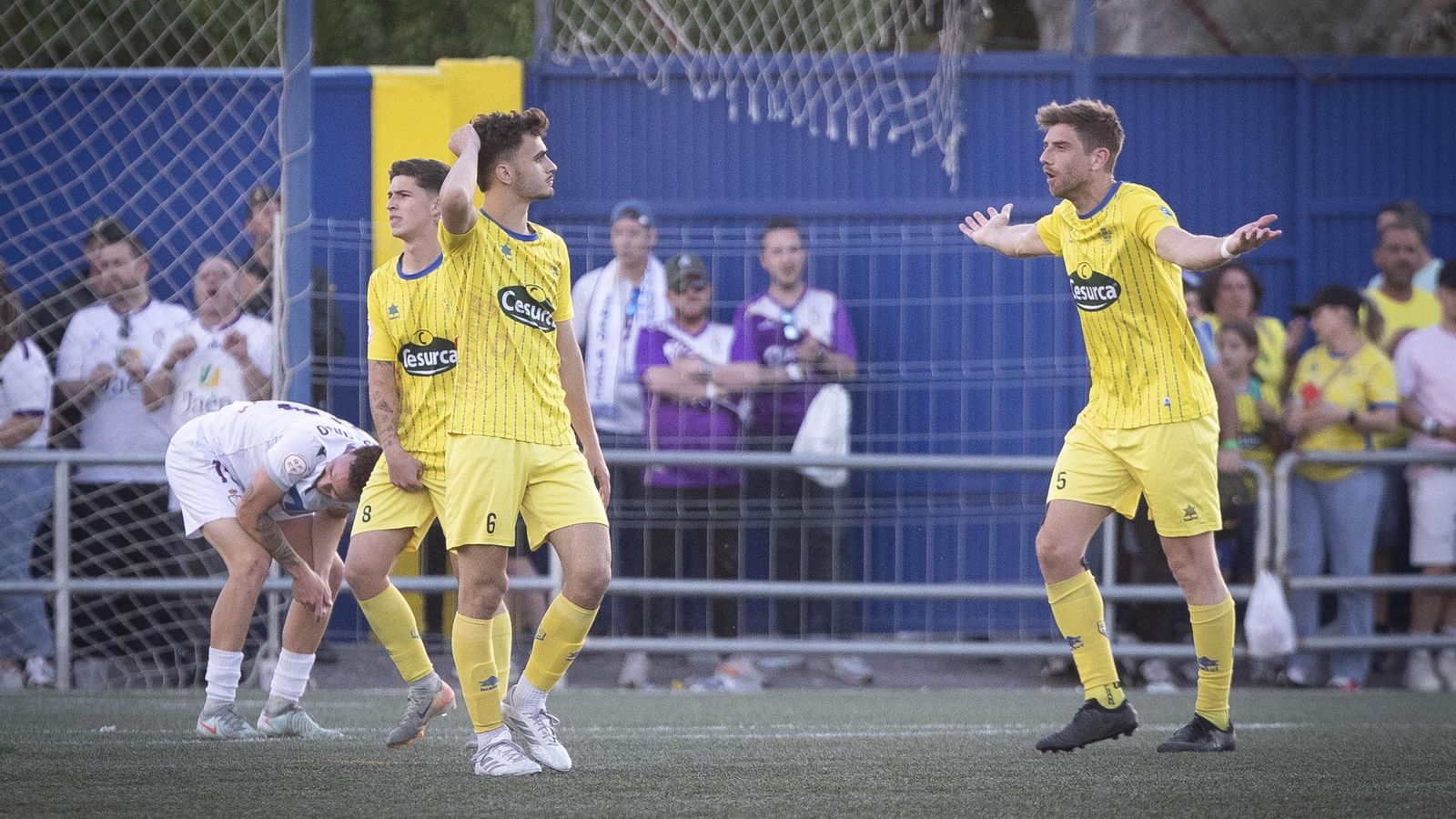 Las mejores imágenes del partido de ida entre CD Huétor Tájar y Real Jaén