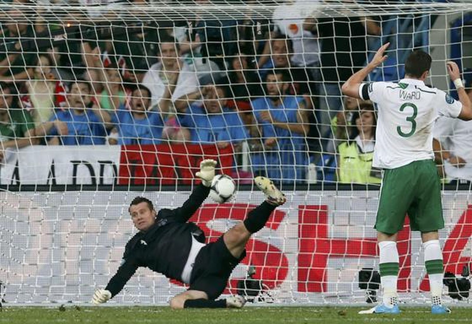Italia vence a Irlanda con goles de Cassano y Balotelli.

Foto: Reuters