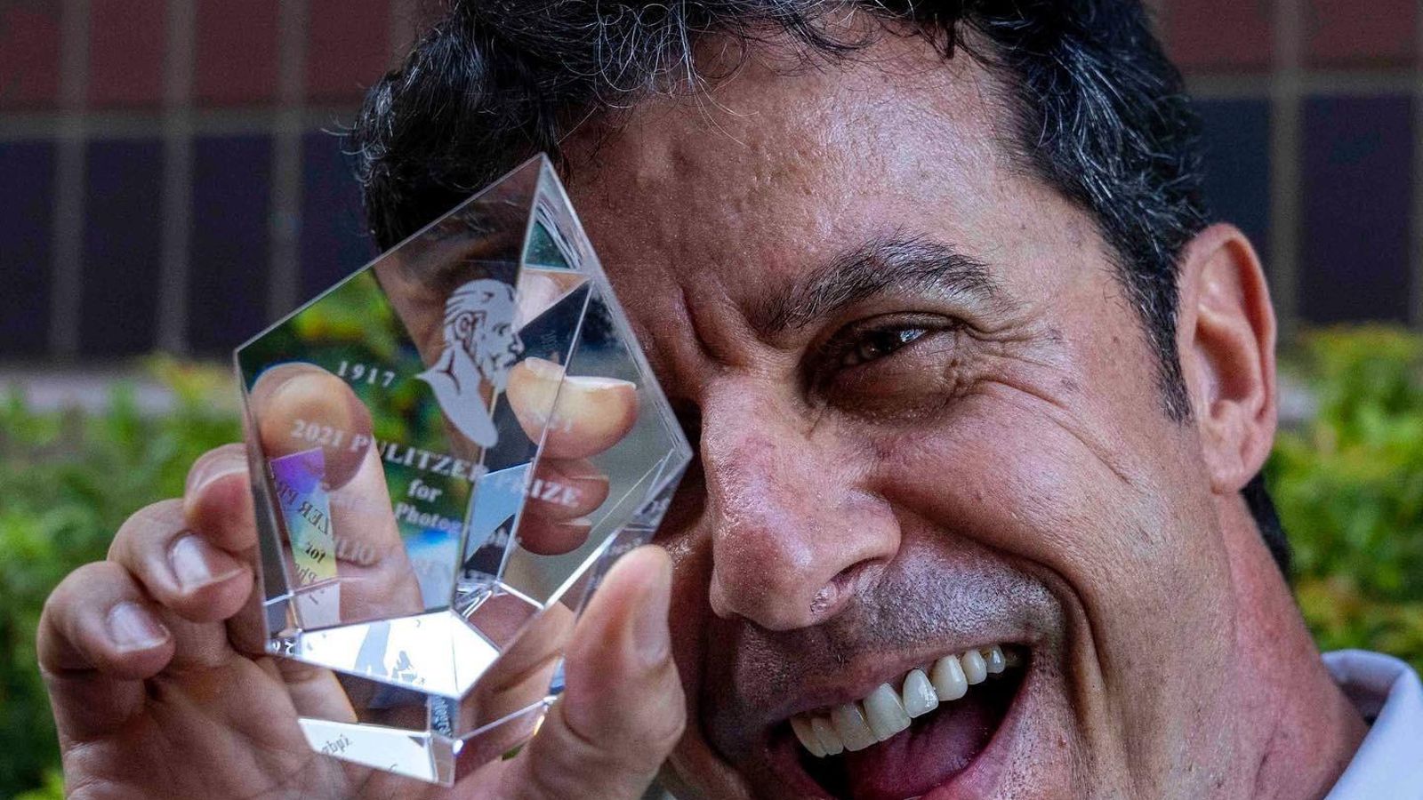 Morenatti, con el galardón.