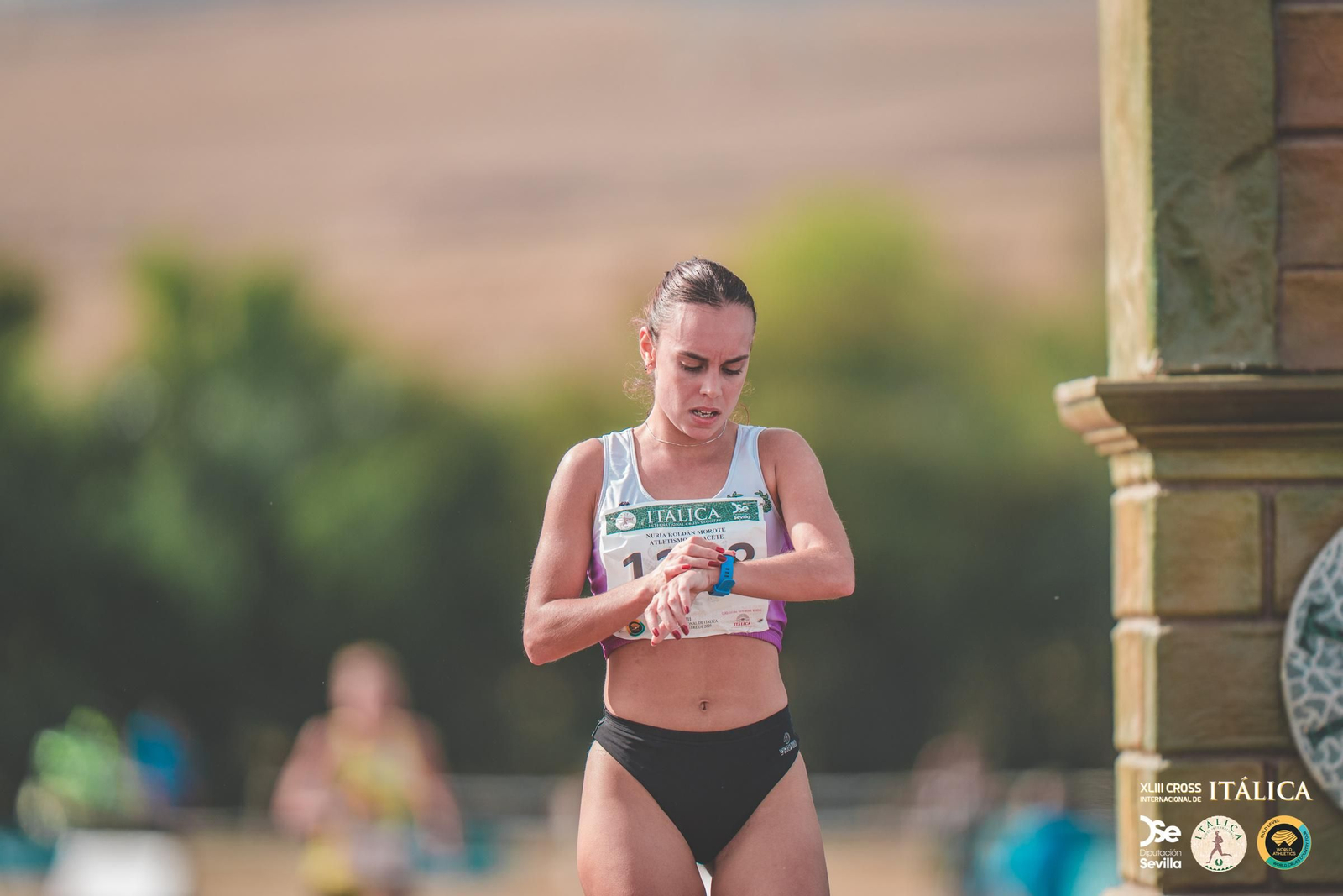 Búscate en las fotos del Cross de Itálica 2025 | 1