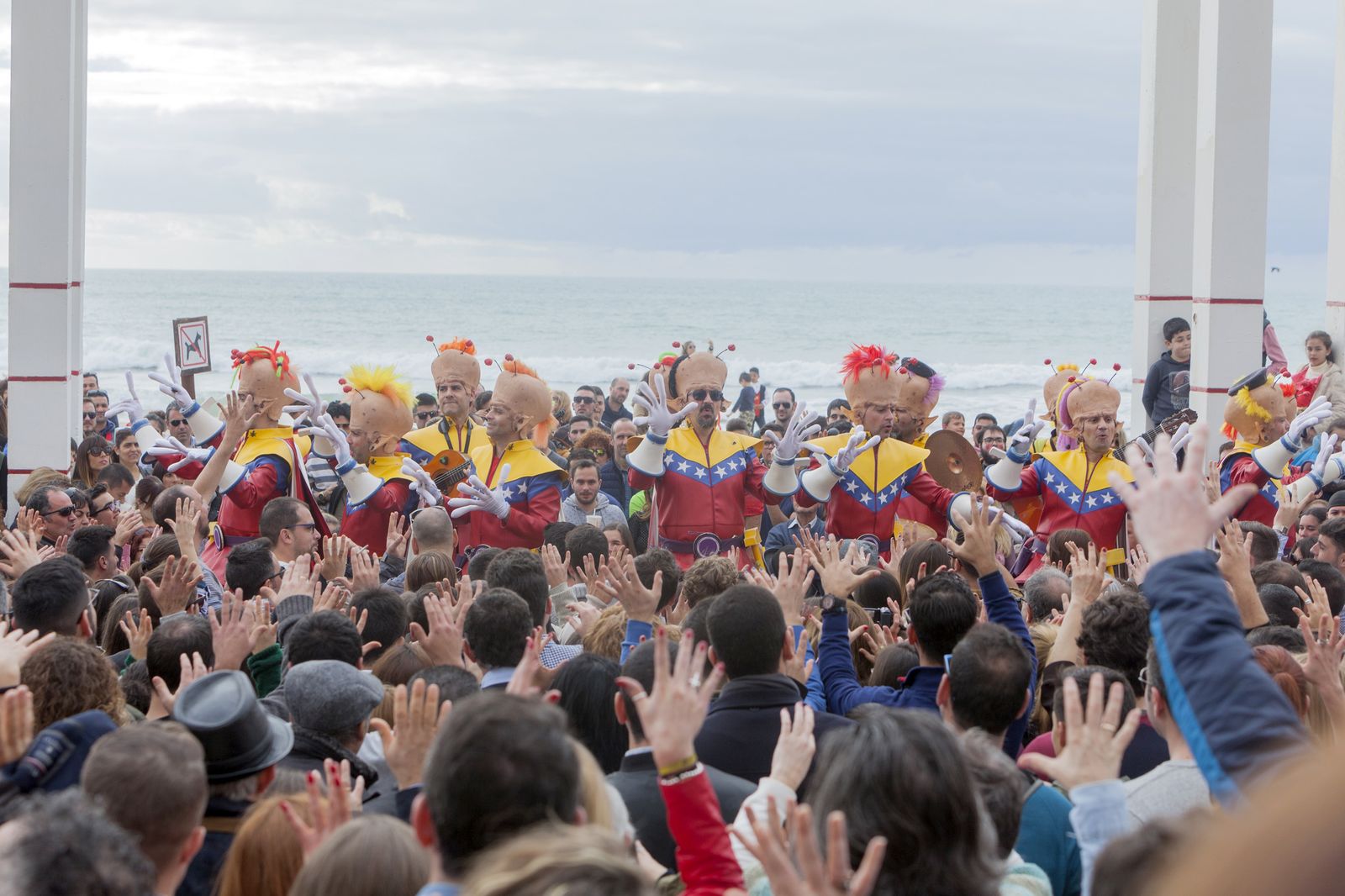 Batalla de Coplas en el Paseo Marítimo
